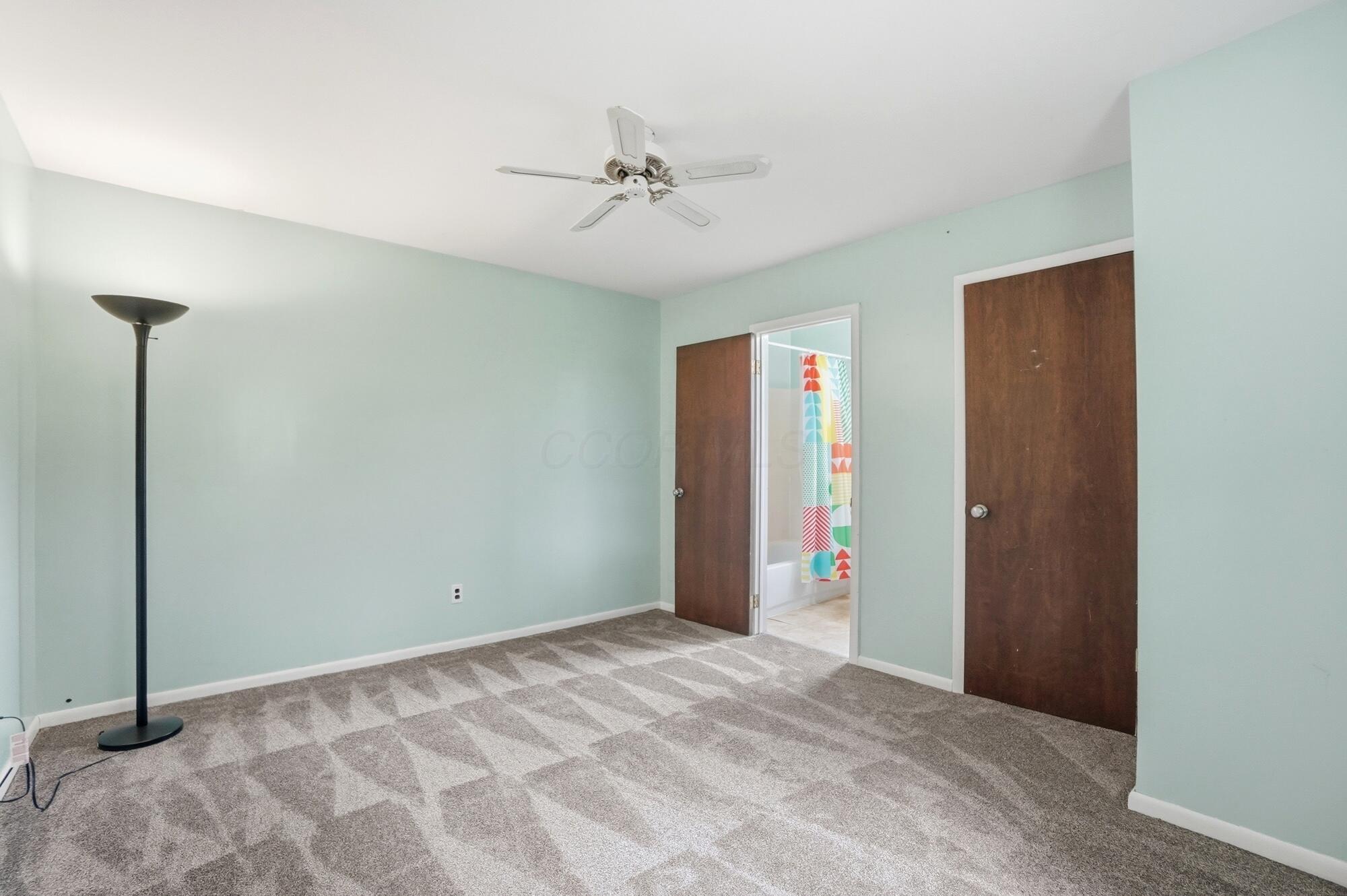 7128 Gregg Road Property Photo 31