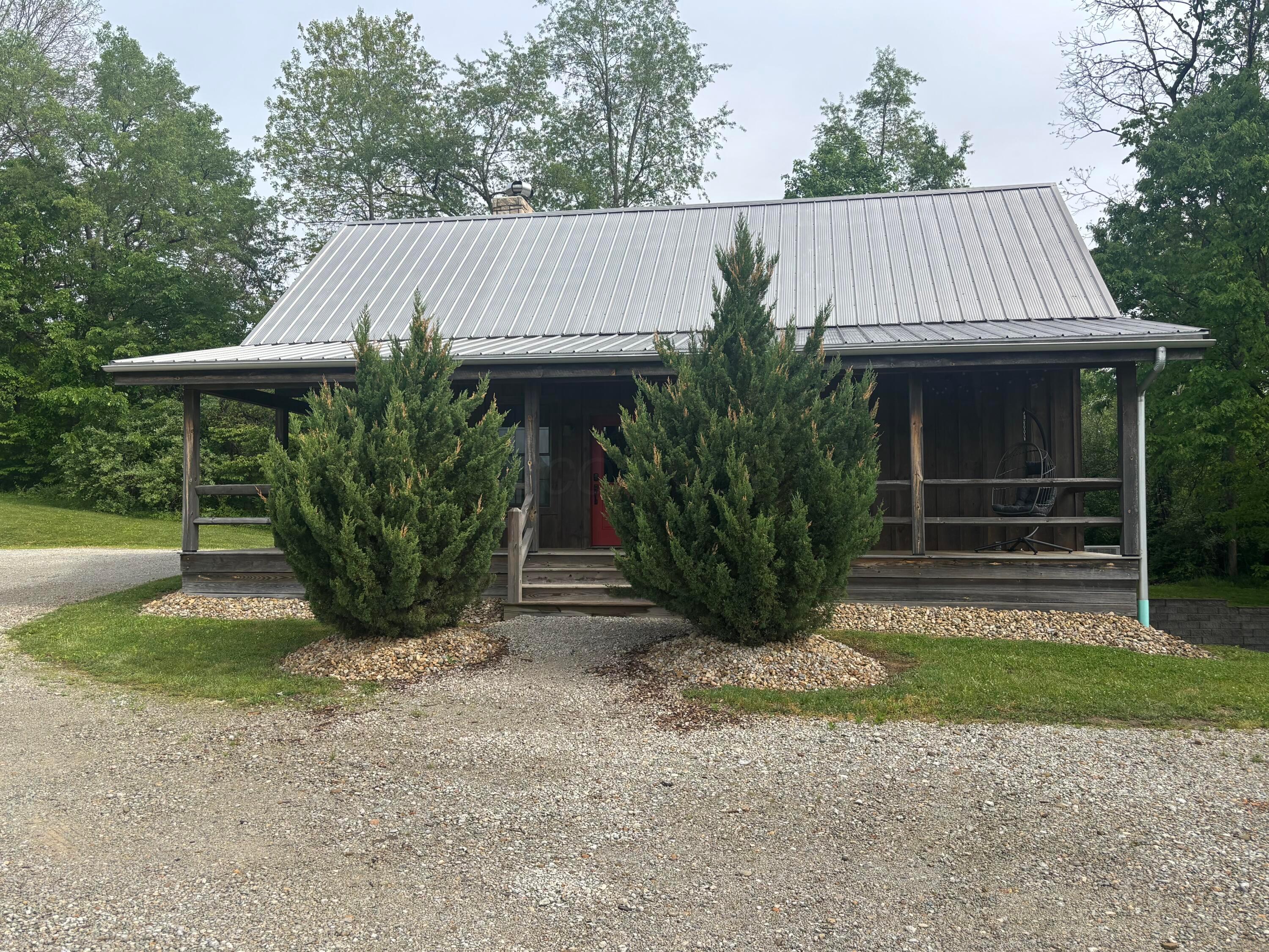 39700 Dawley New Pittsburg Road Property Photo 1