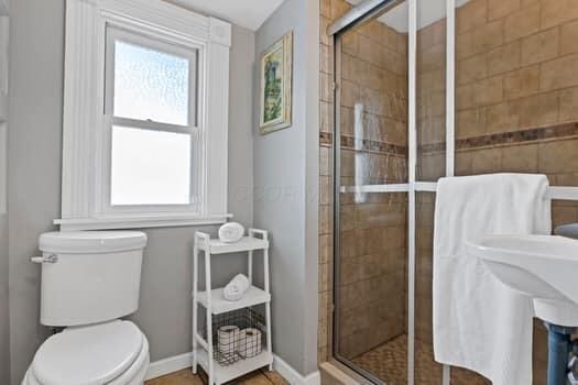 332 E Whittier Street Property Photo 20