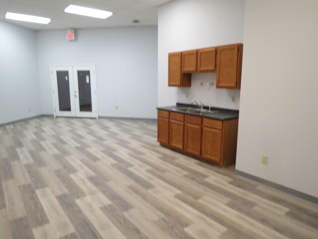 475 E Main Street, B Property Photo 10