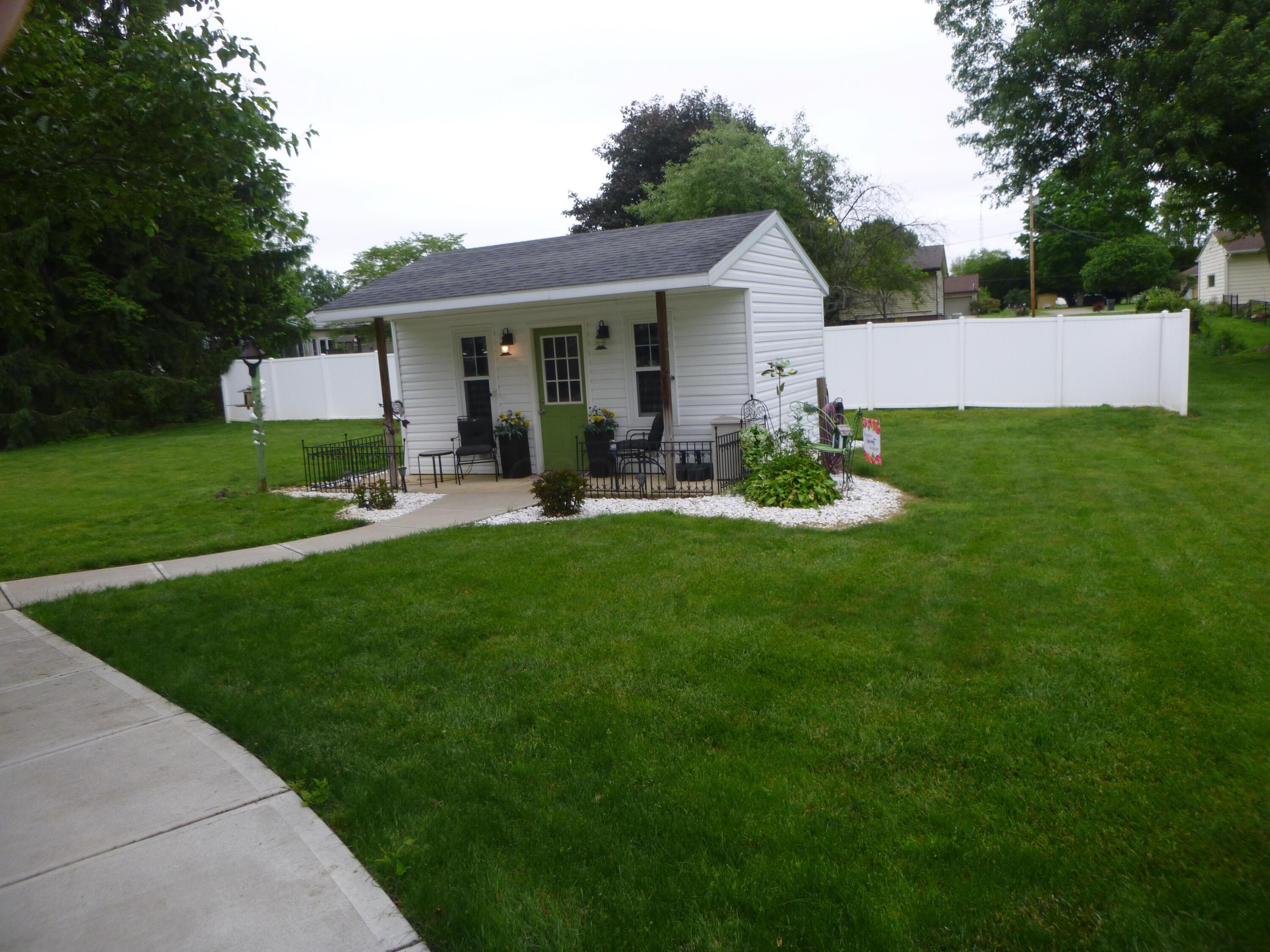 70 Barb Avenue Property Photo 4