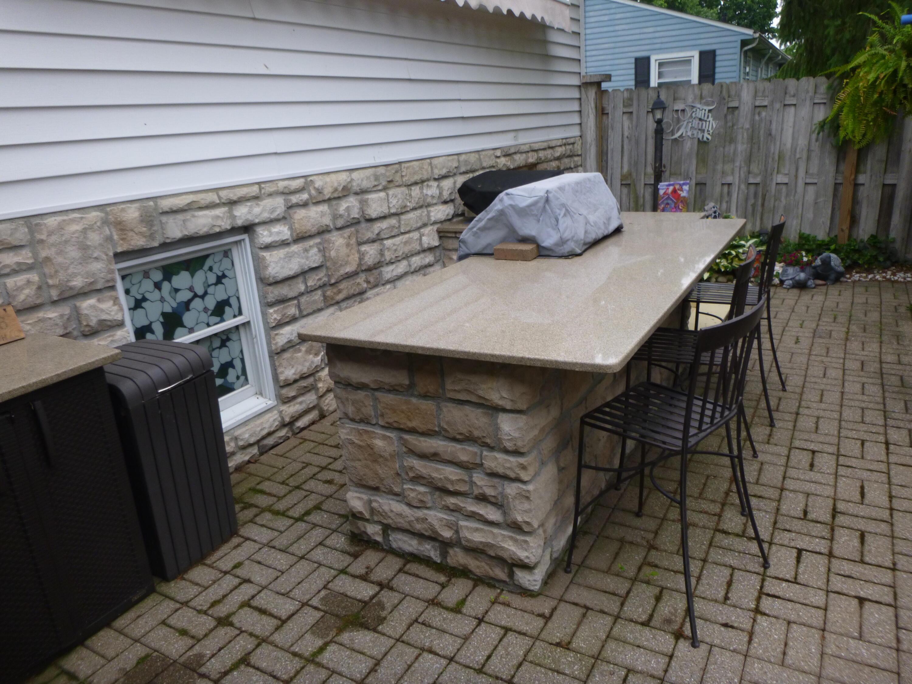 70 Barb Avenue Property Photo 9