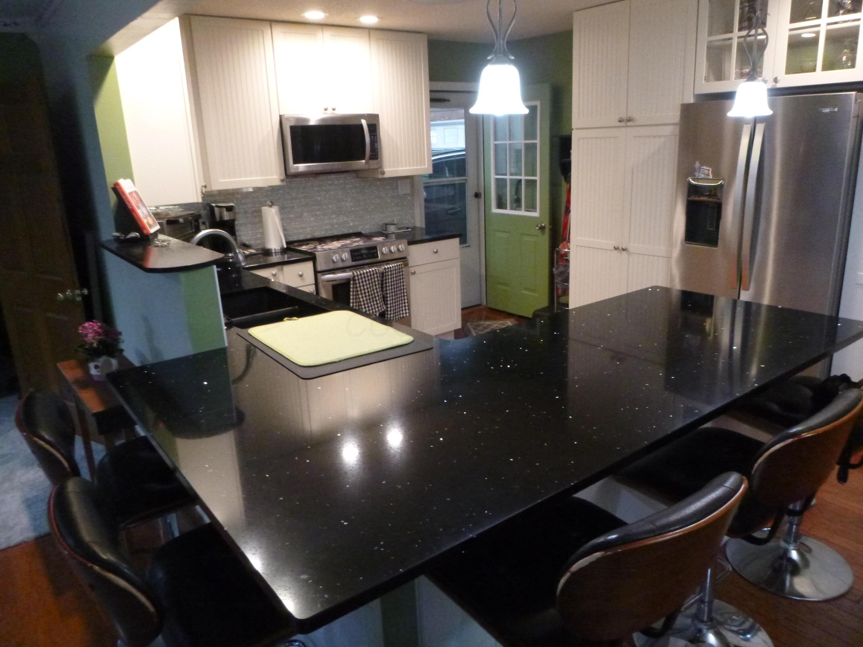 70 Barb Avenue Property Photo 15