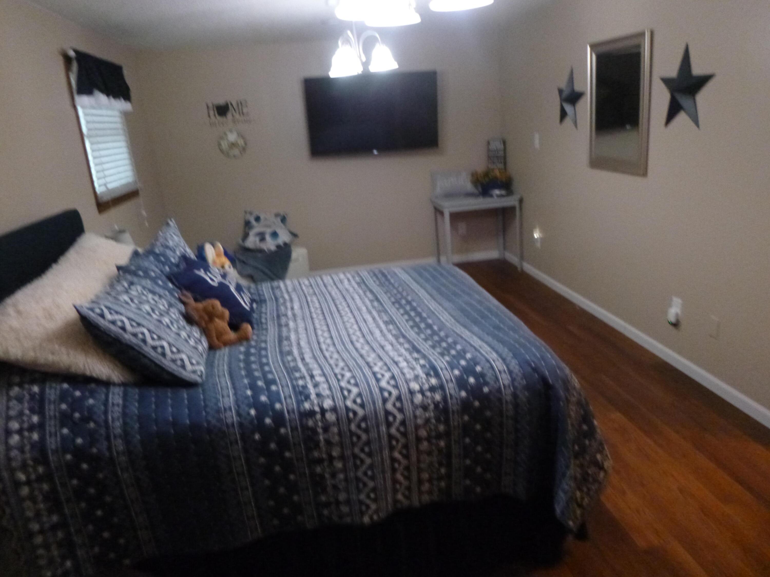 70 Barb Avenue Property Photo 28