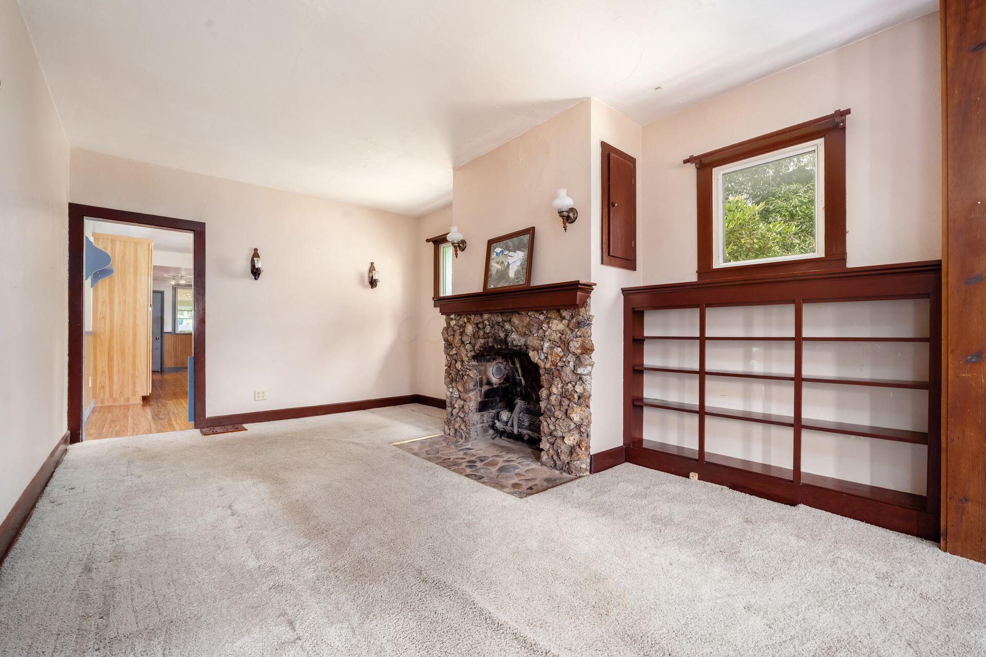 2202 Lancaster Road Property Photo 3