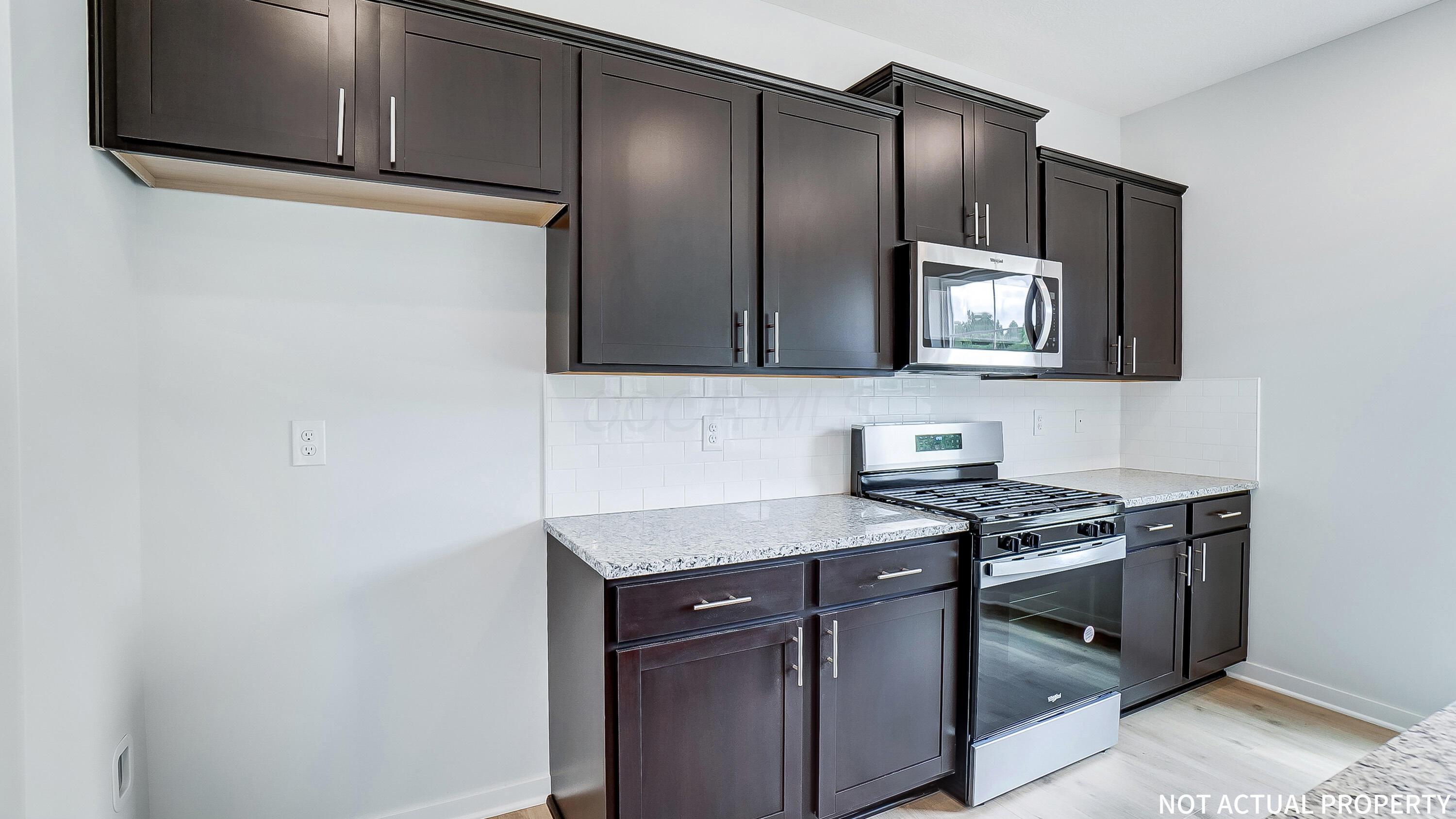 218 Vine Grove Drive Property Photo 11