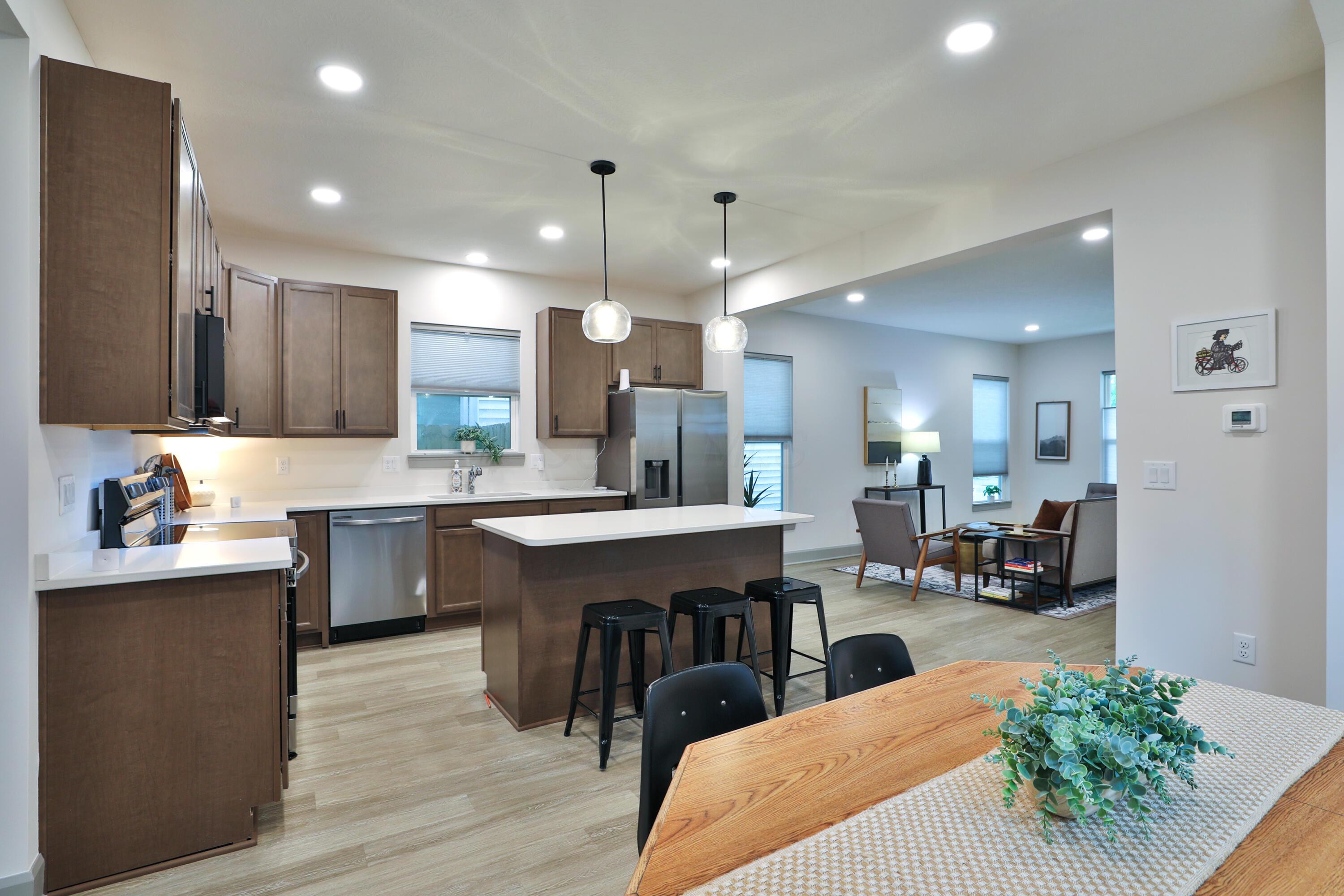 55 Brehl Avenue Property Photo 9