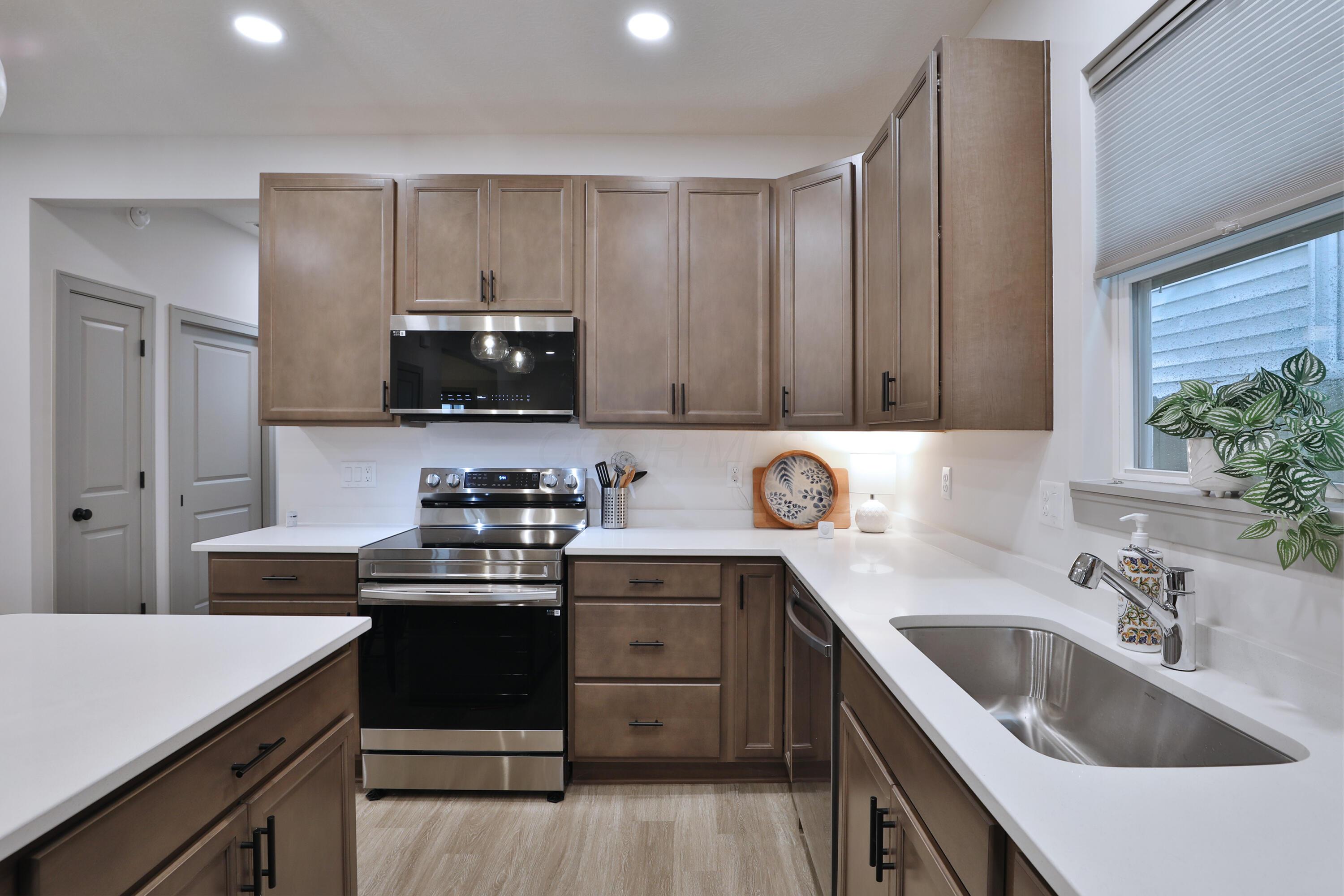 55 Brehl Avenue Property Photo 11