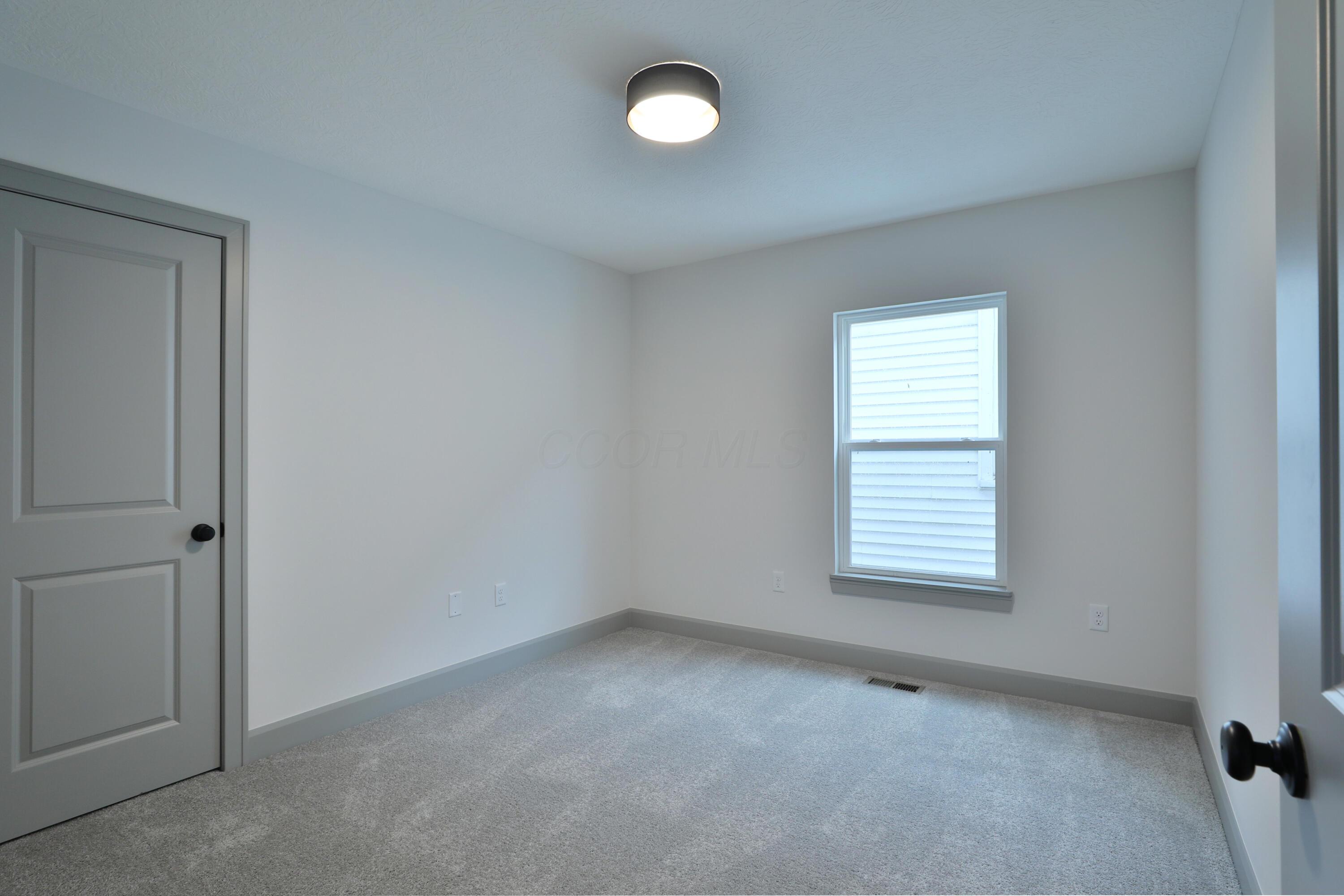 55 Brehl Avenue Property Photo 24