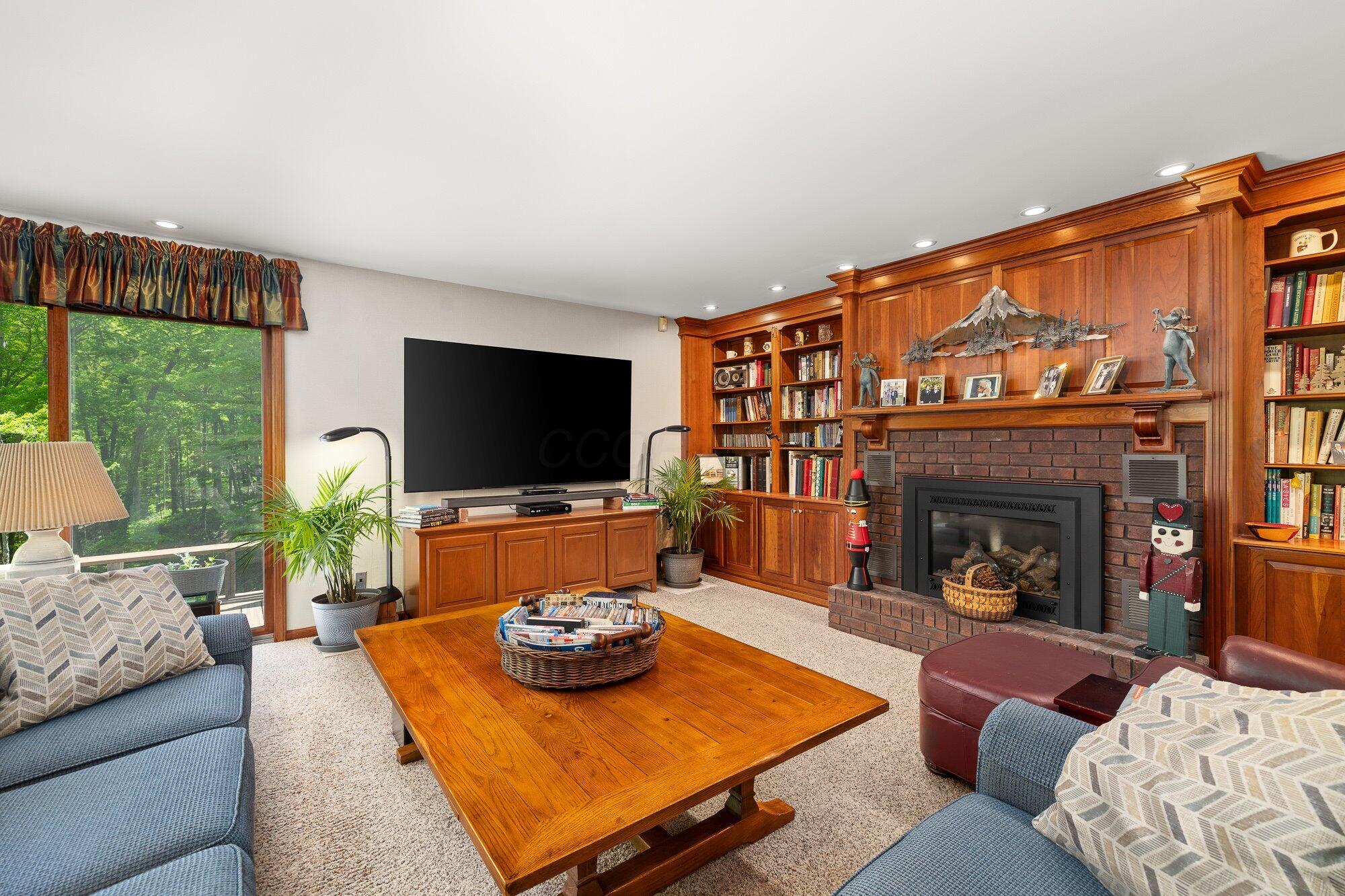 1833 E Hanley Road Property Photo 15