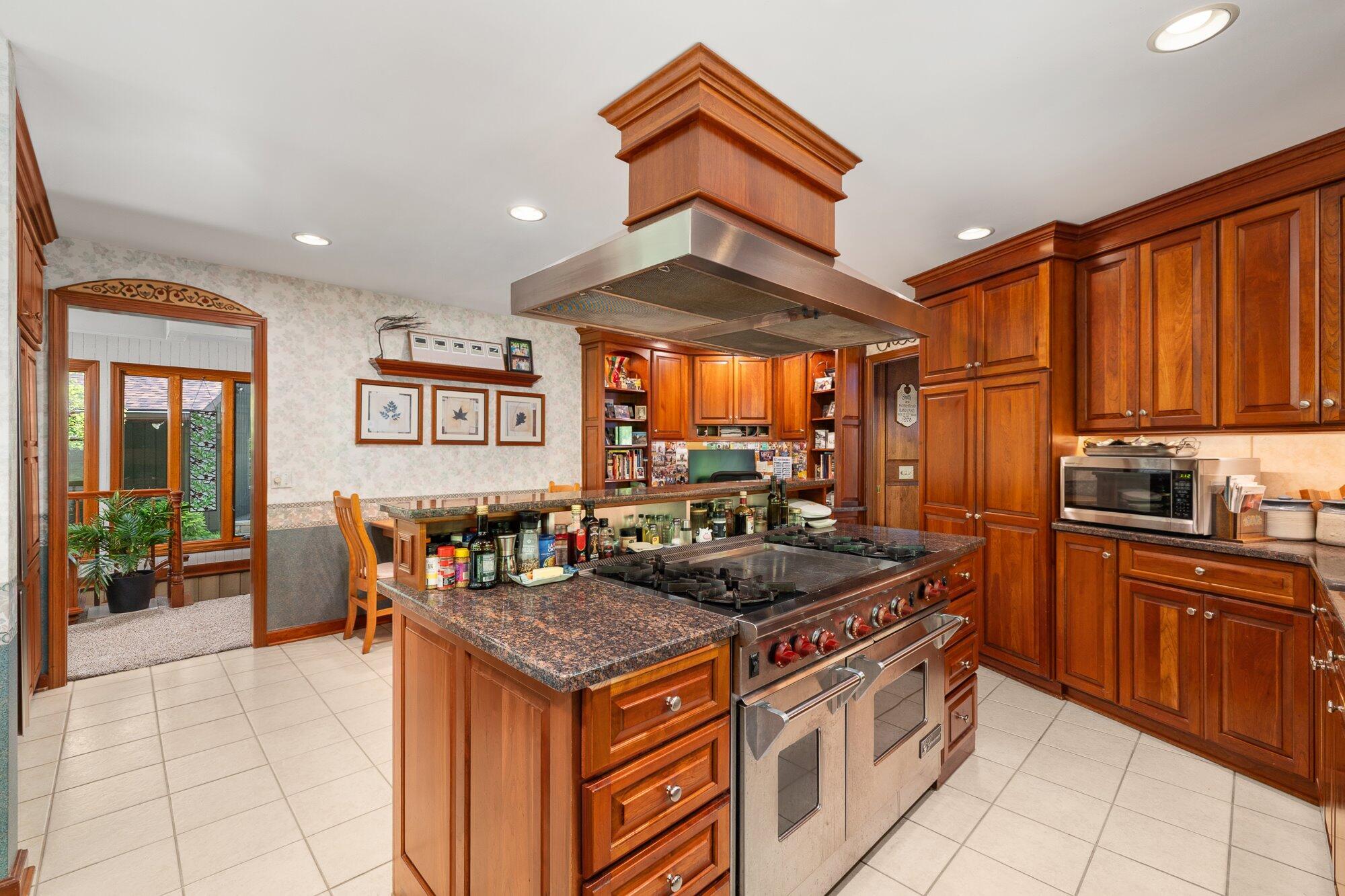 1833 E Hanley Road Property Photo 24