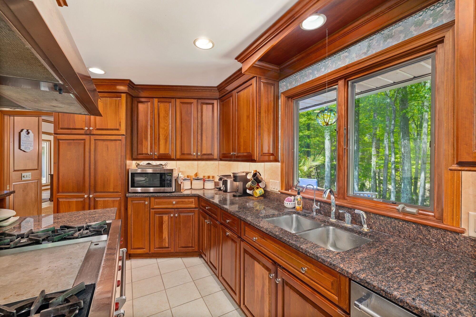 1833 E Hanley Road Property Photo 25