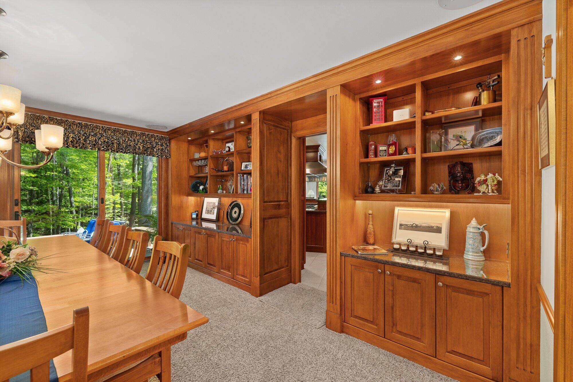 1833 E Hanley Road Property Photo 32