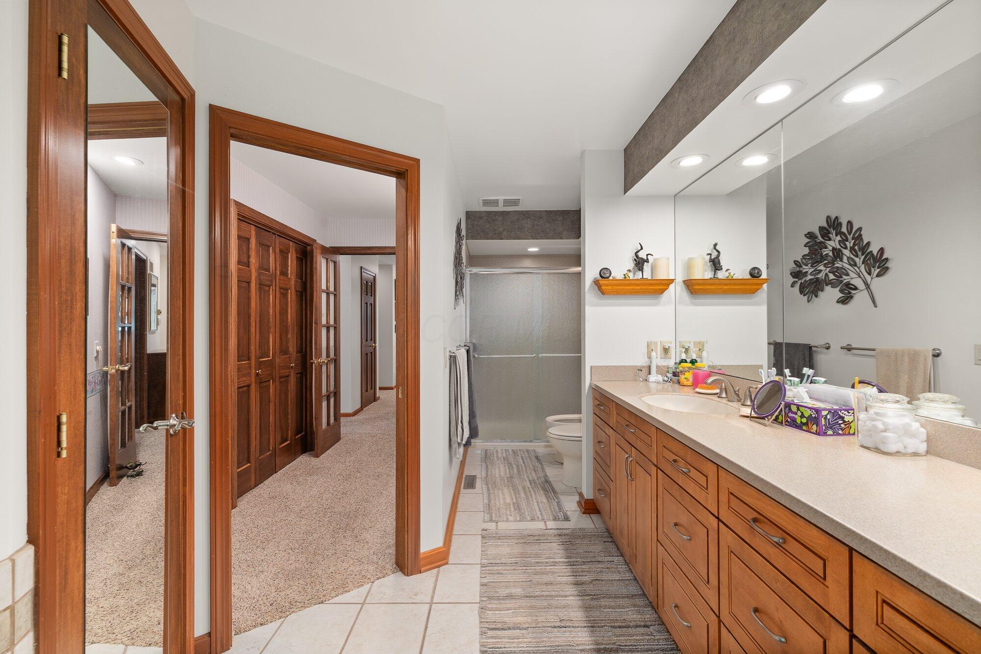 1833 E Hanley Road Property Photo 41