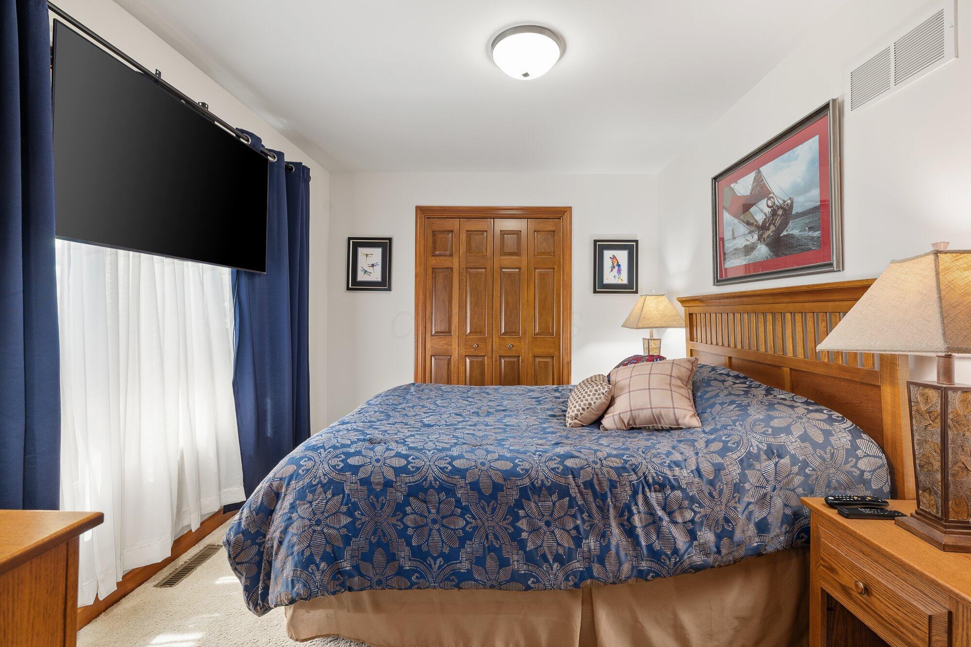 1833 E Hanley Road Property Photo 49