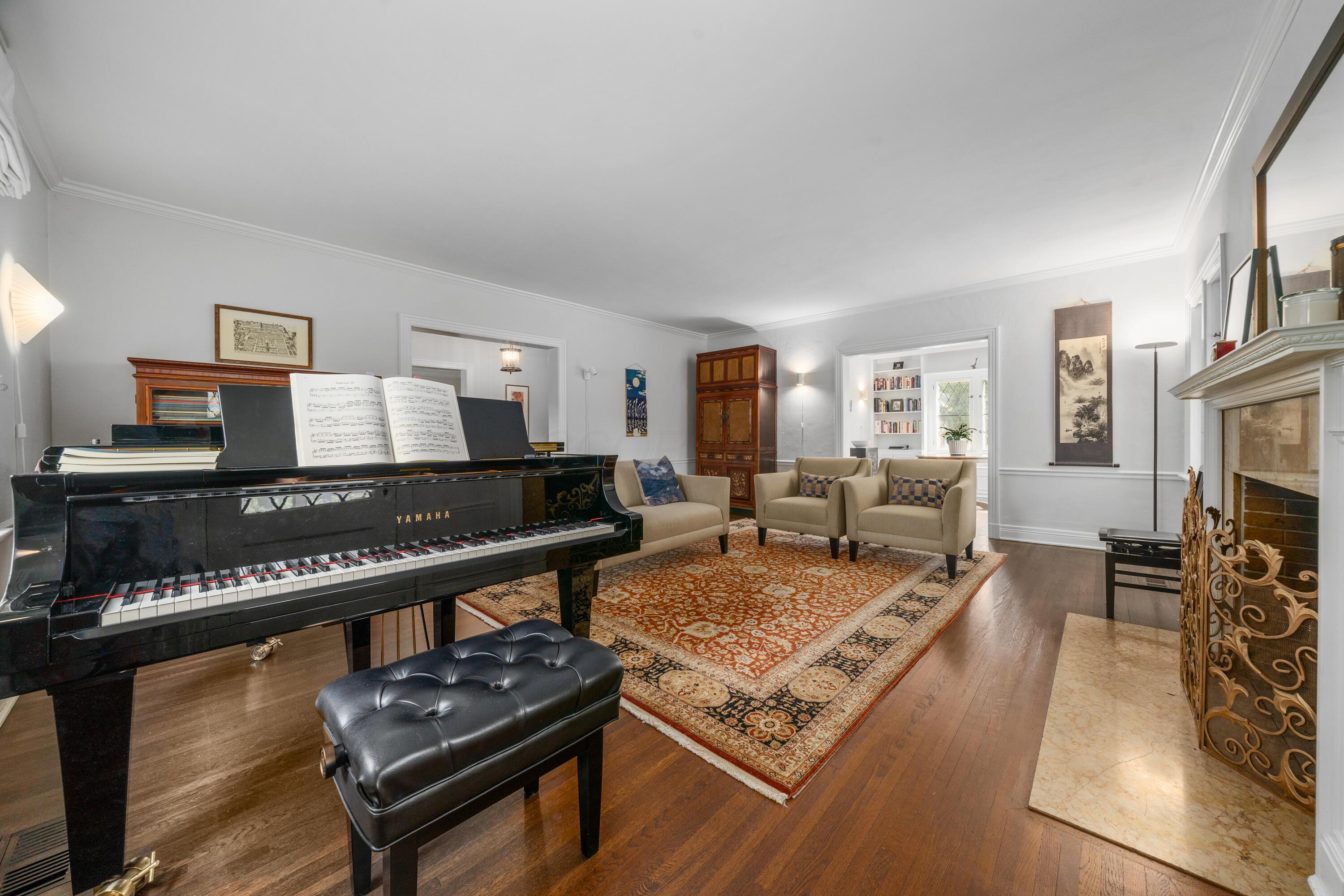 2389 Bryden Road Property Photo 15