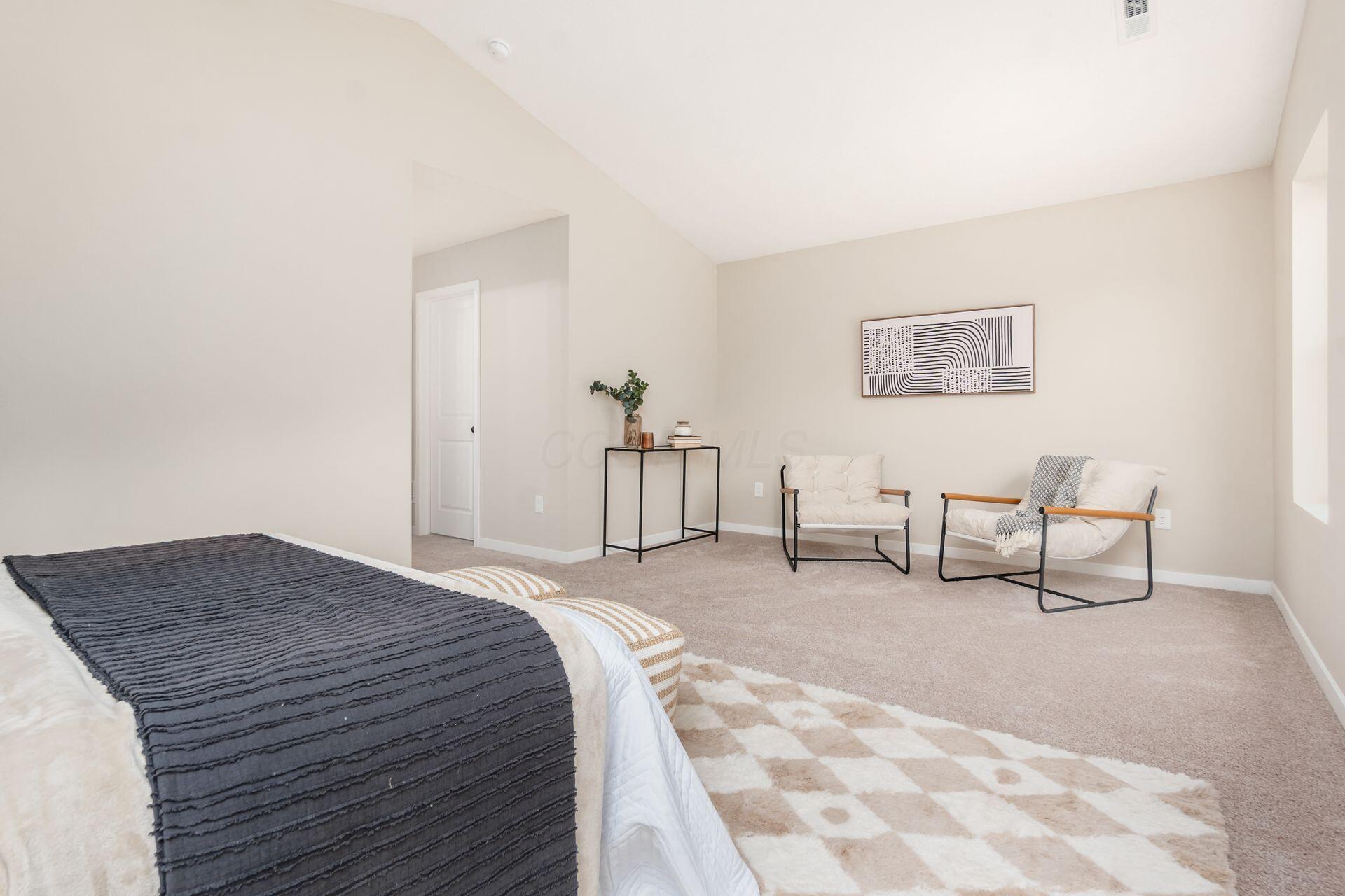344 Postle Boulevard Property Photo 15