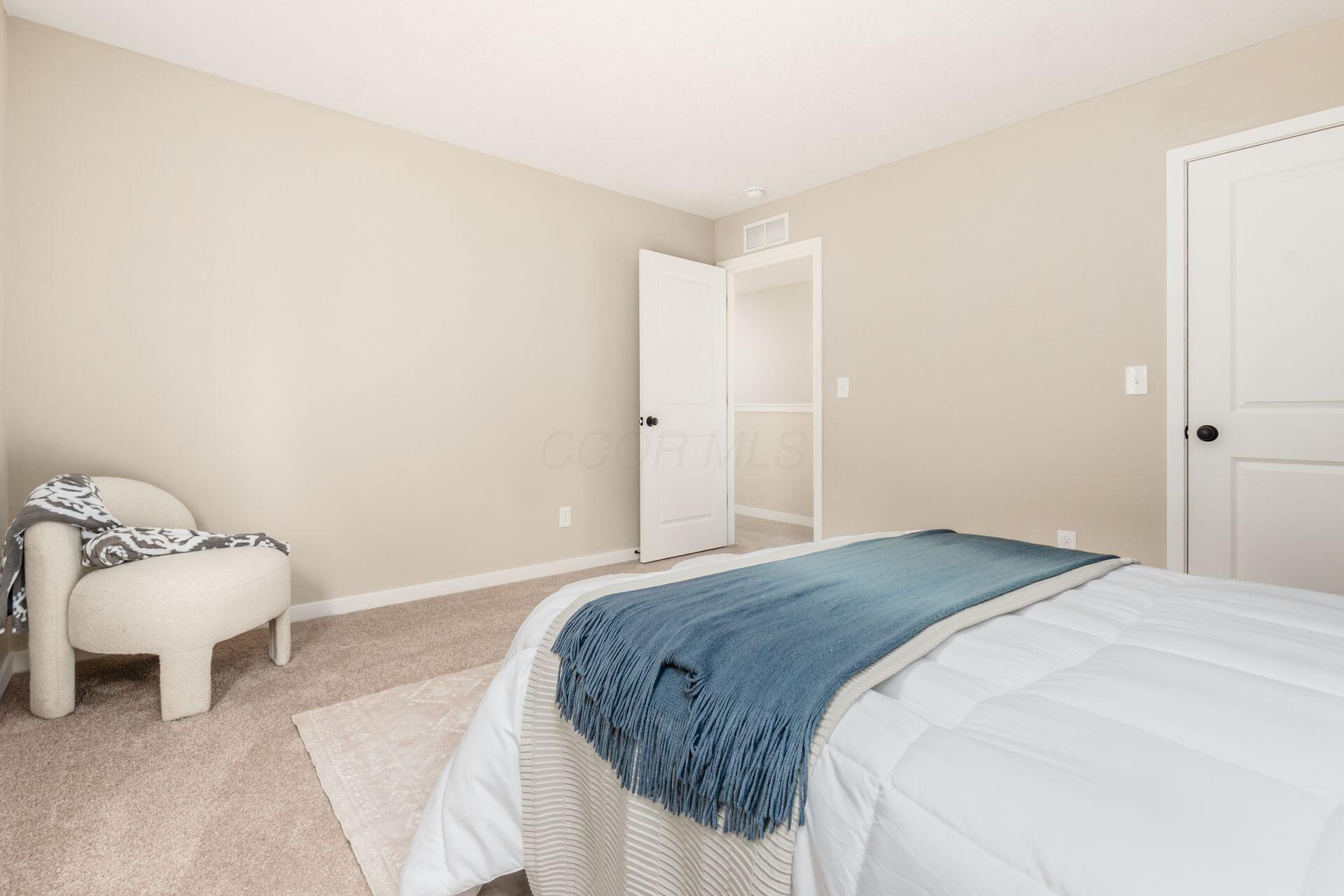 344 Postle Boulevard Property Photo 24
