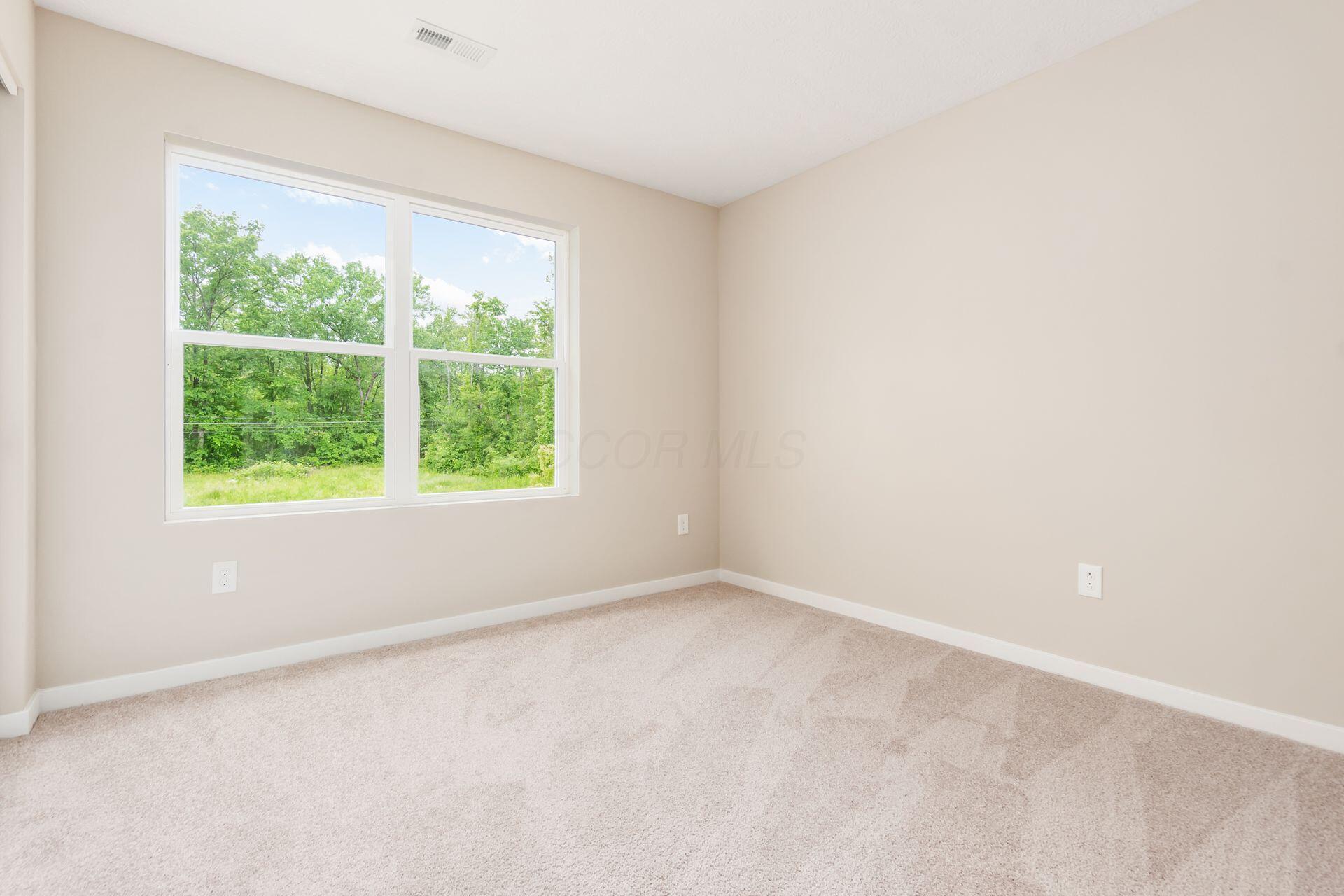 344 Postle Boulevard Property Photo 25