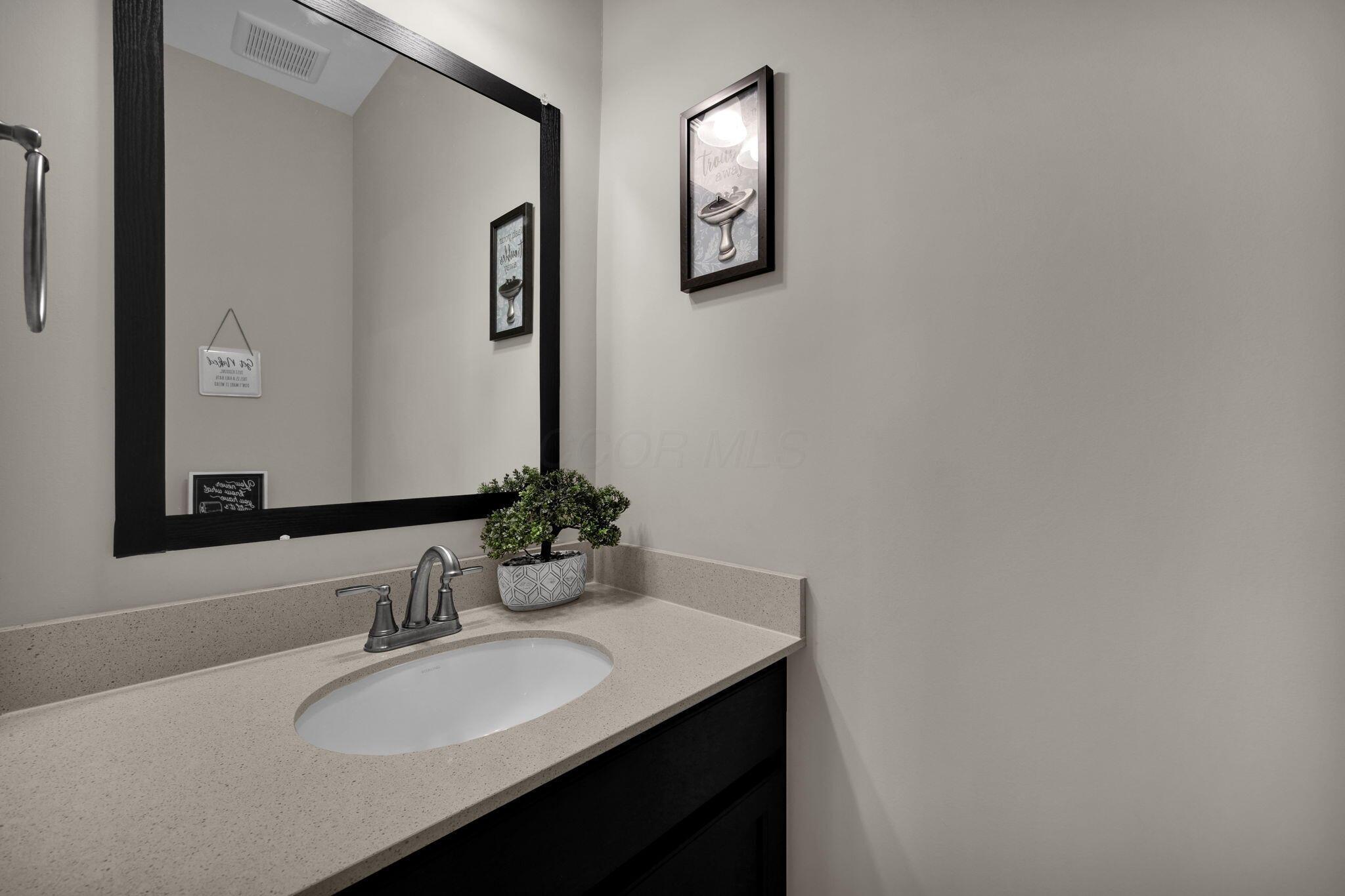 831 Pathlow Drive Property Photo 6