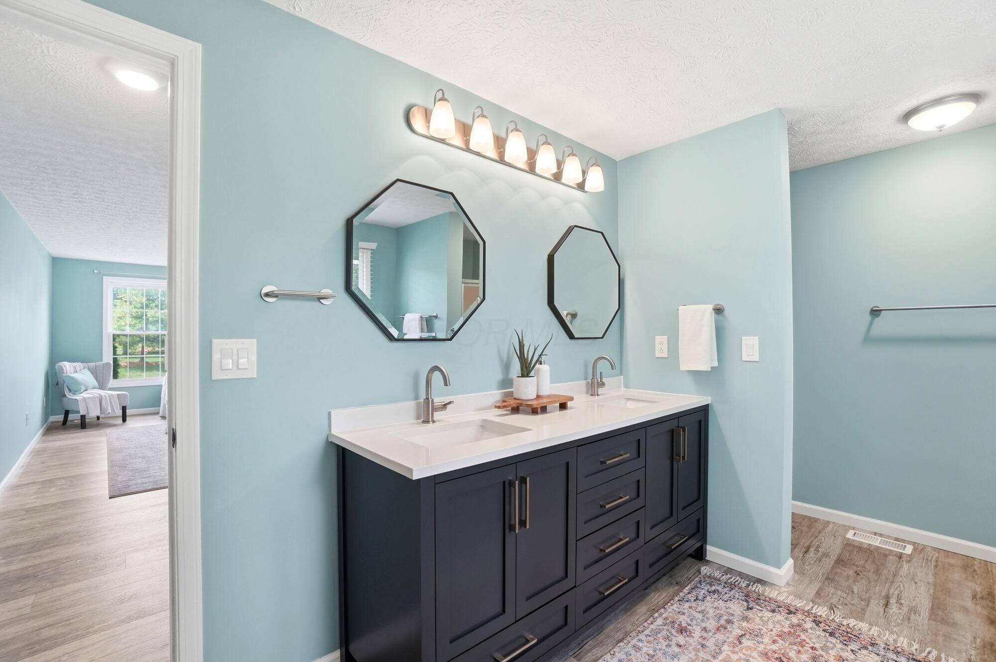 8711 Gosling Way Property Photo 17