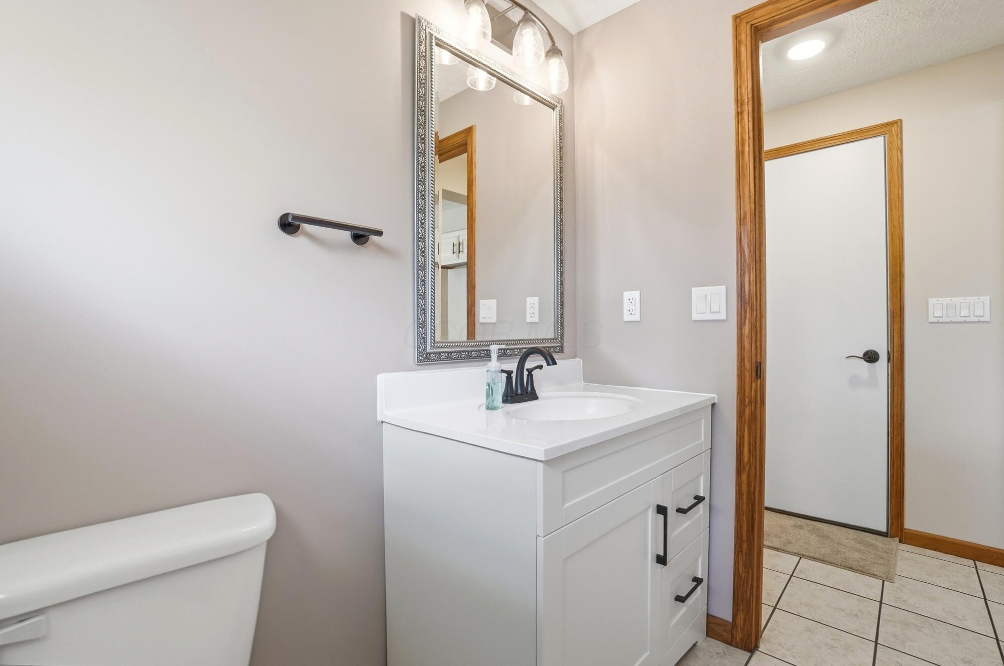 8711 Gosling Way Property Photo 27