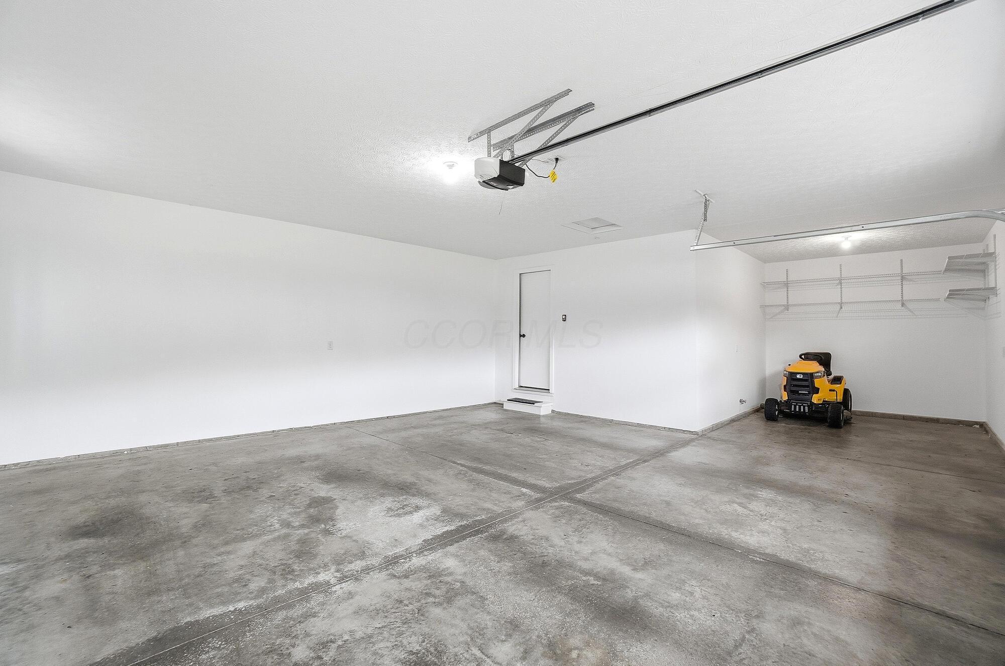 8711 Gosling Way Property Photo 39