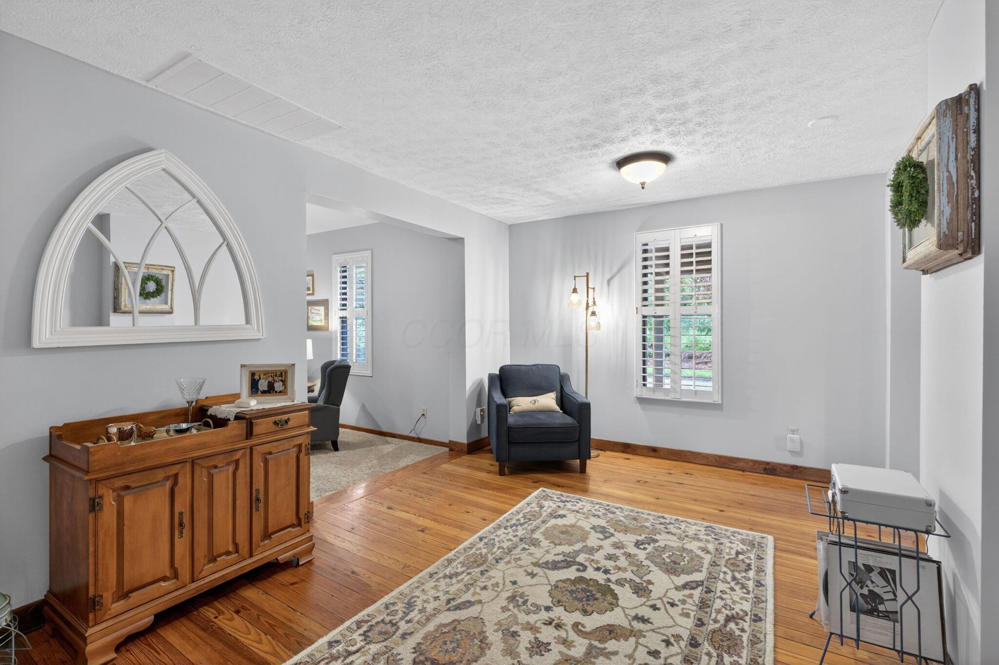 2717 Darling Road Property Photo 8