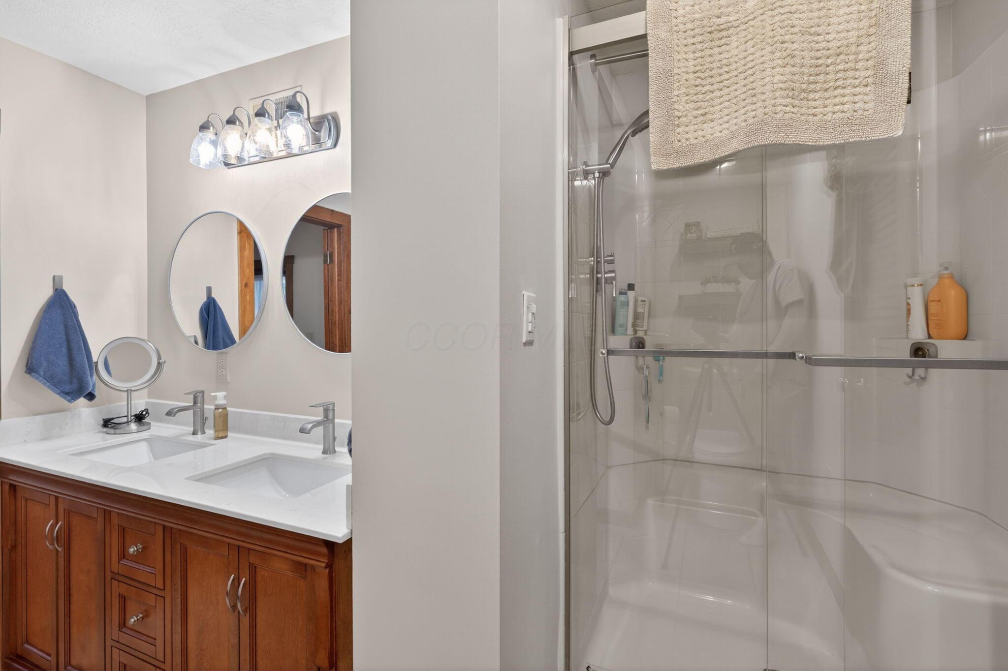 2717 Darling Road Property Photo 19