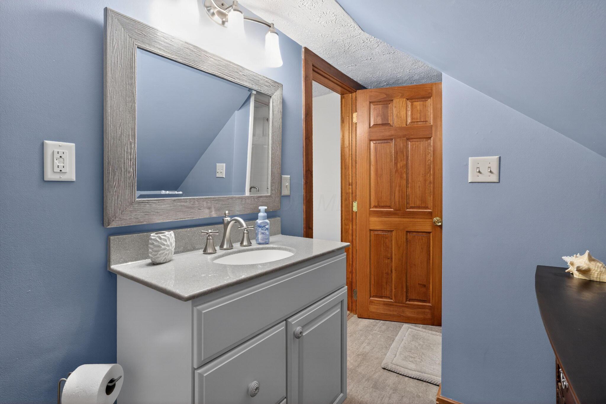 2717 Darling Road Property Photo 38