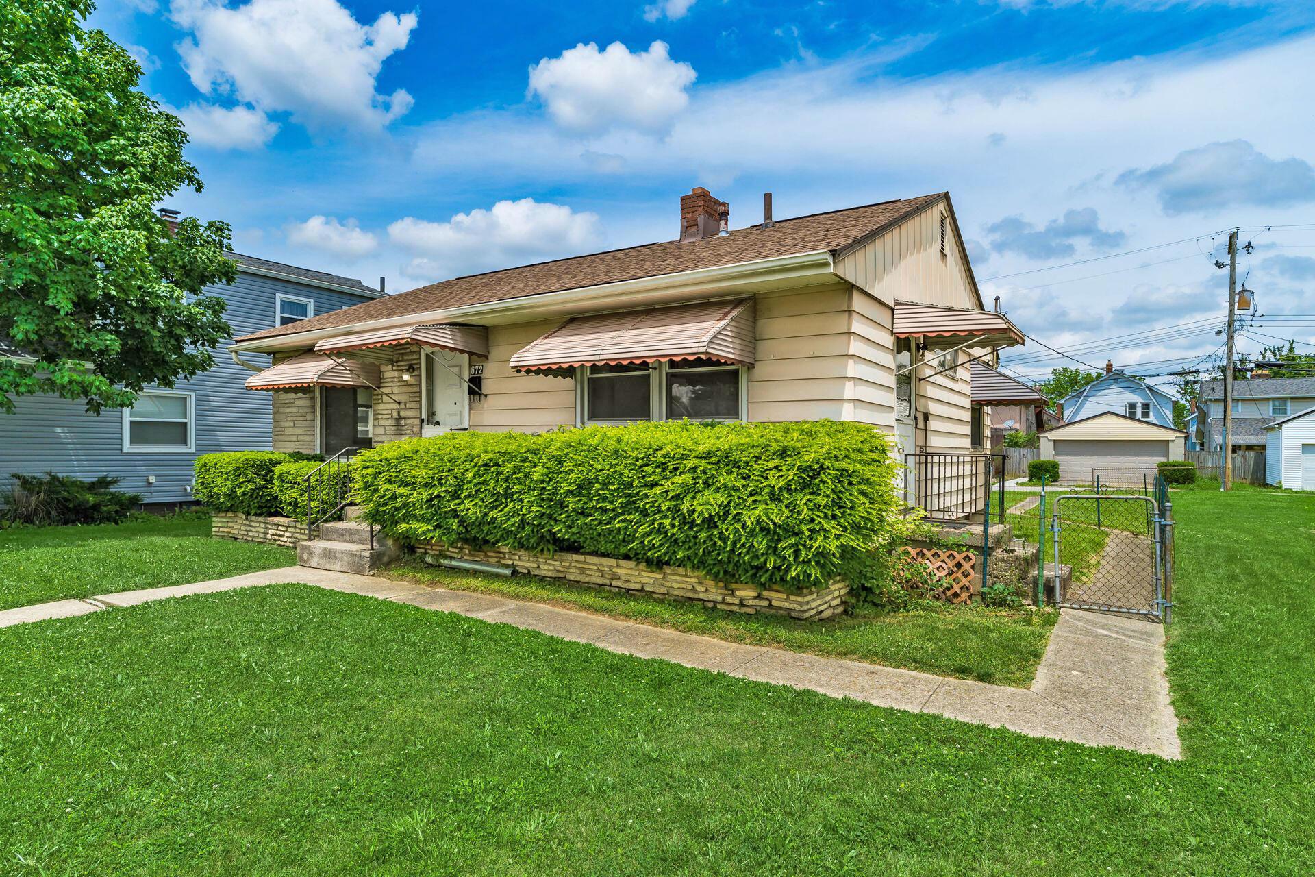 672 E Mithoff Street Property Photo 18