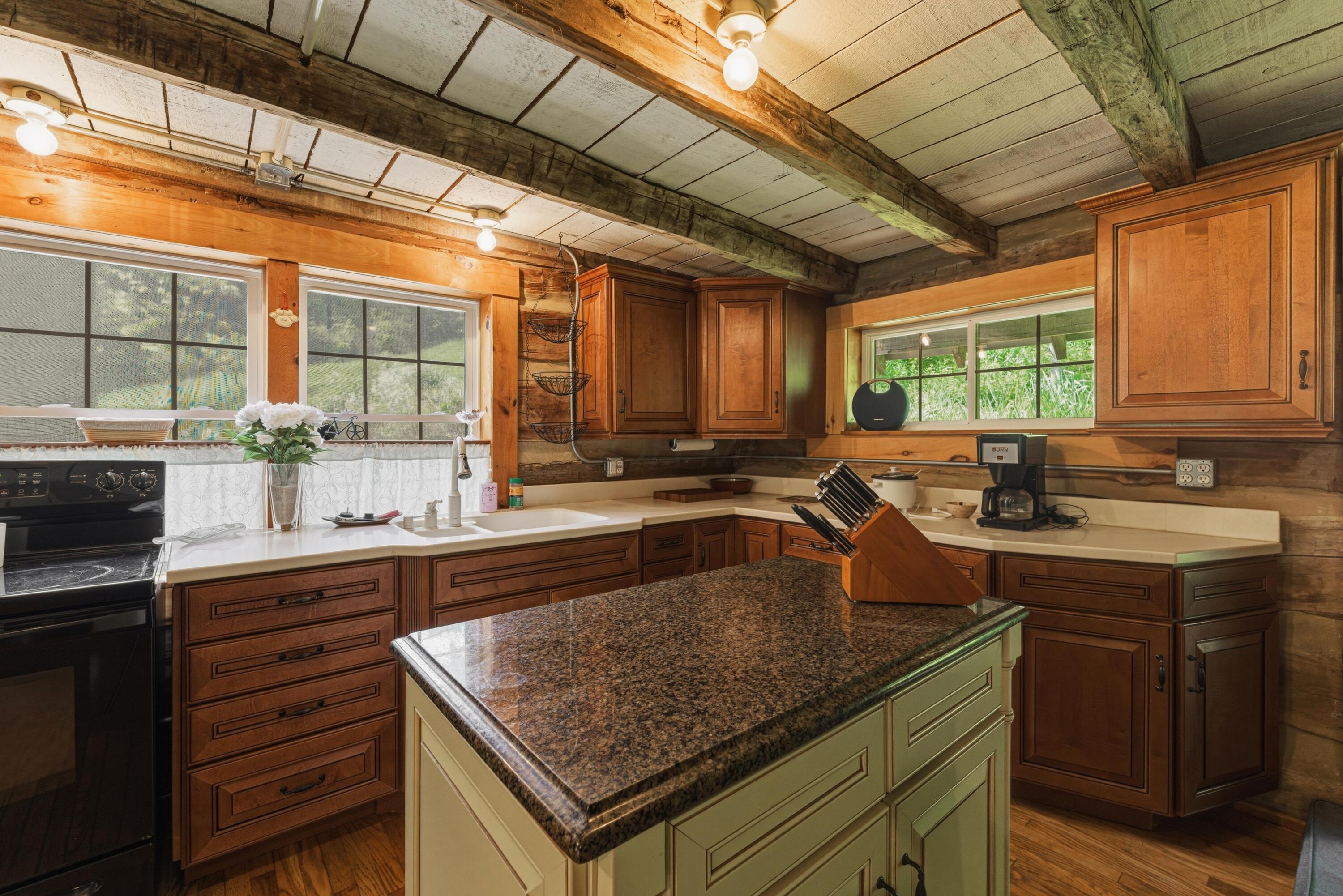15091 Purdum Road Property Photo 12