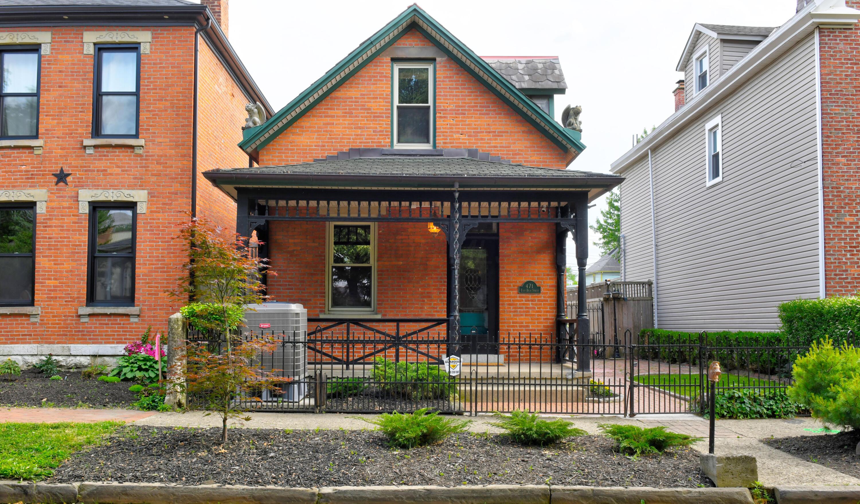471 E Beck Street Property Photo 1