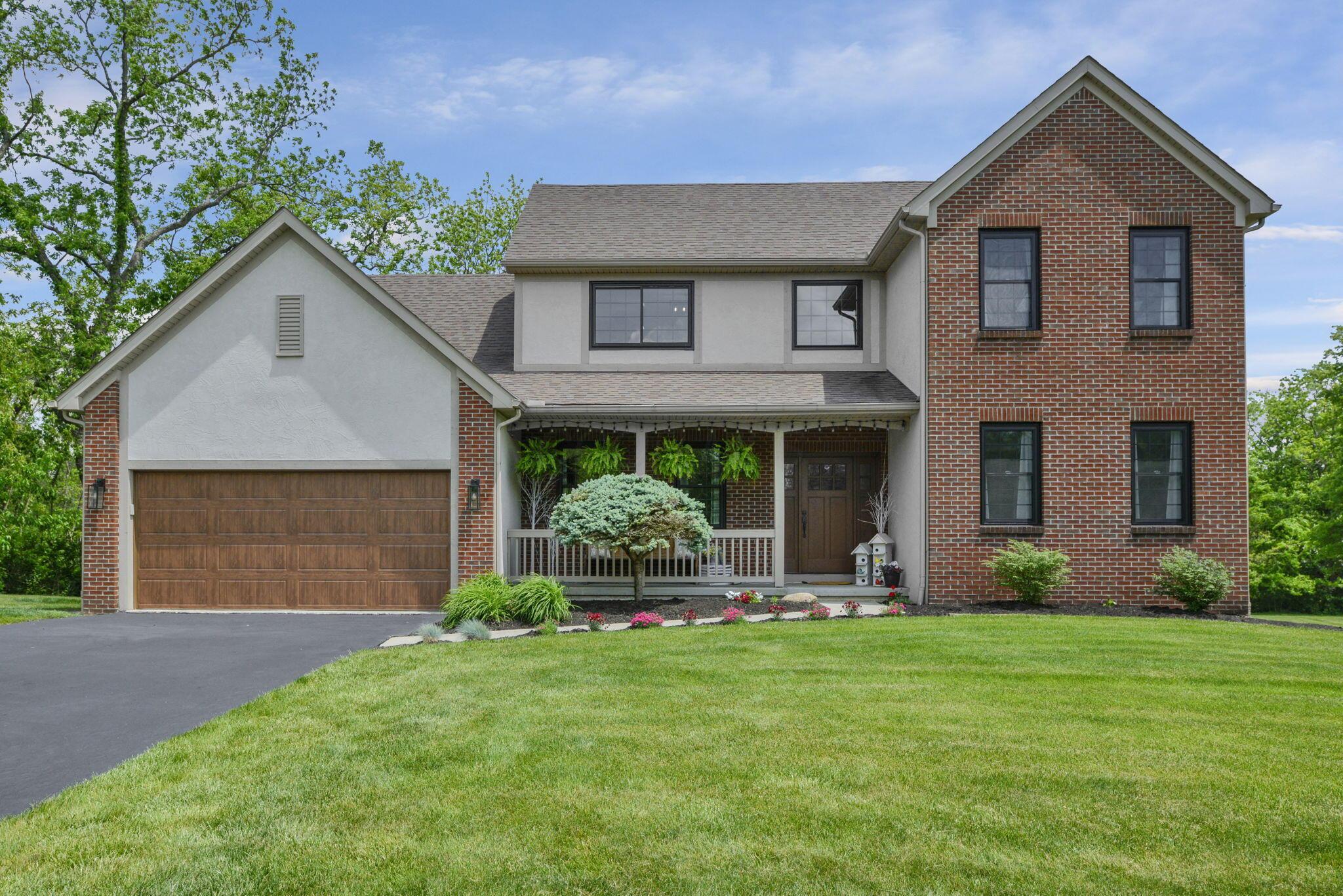 300 Waters Edge Drive Property Photo 1