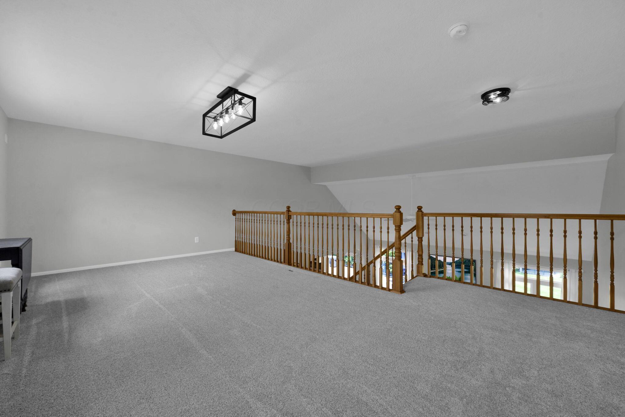 300 Waters Edge Drive Property Photo 21