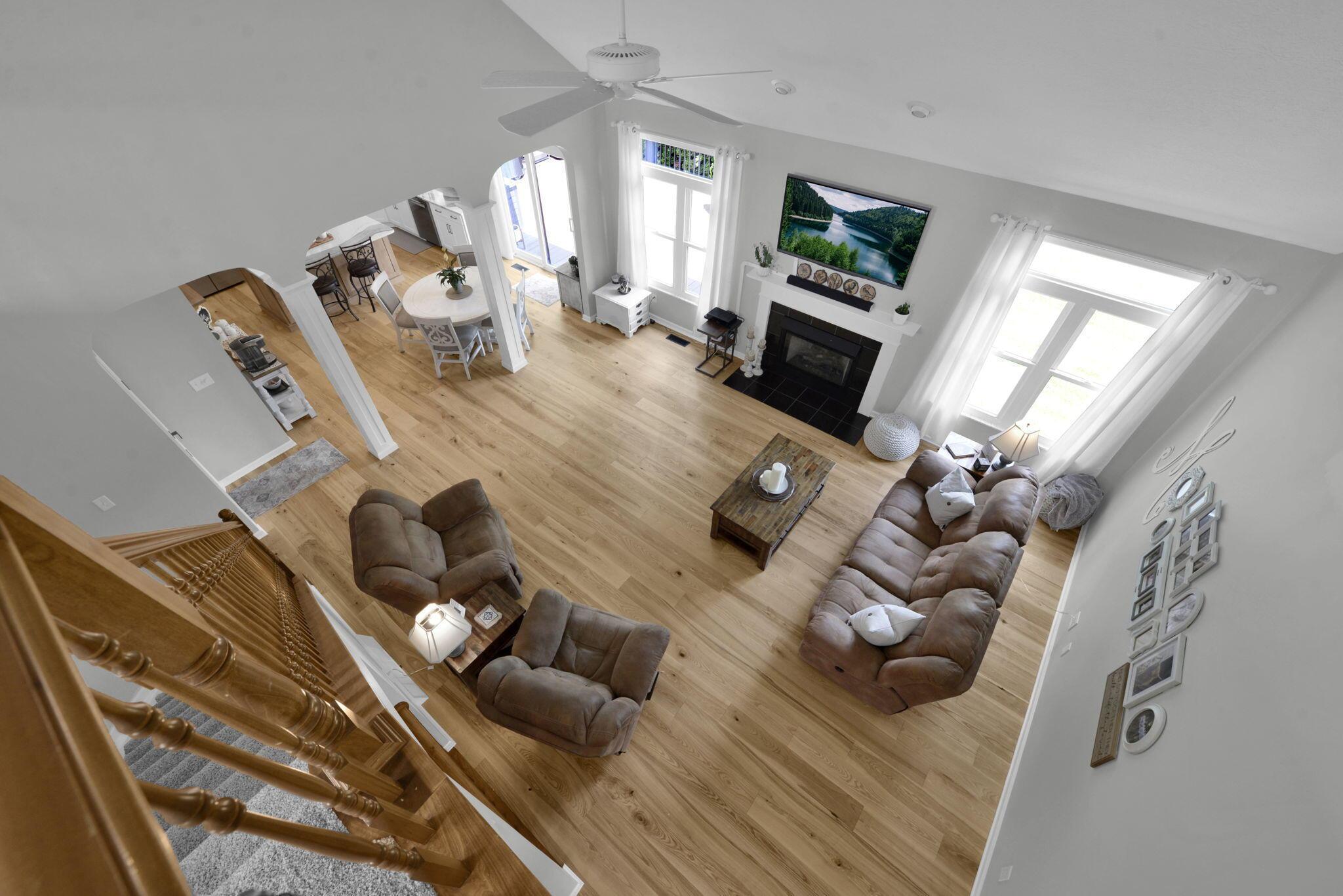 300 Waters Edge Drive Property Photo 22