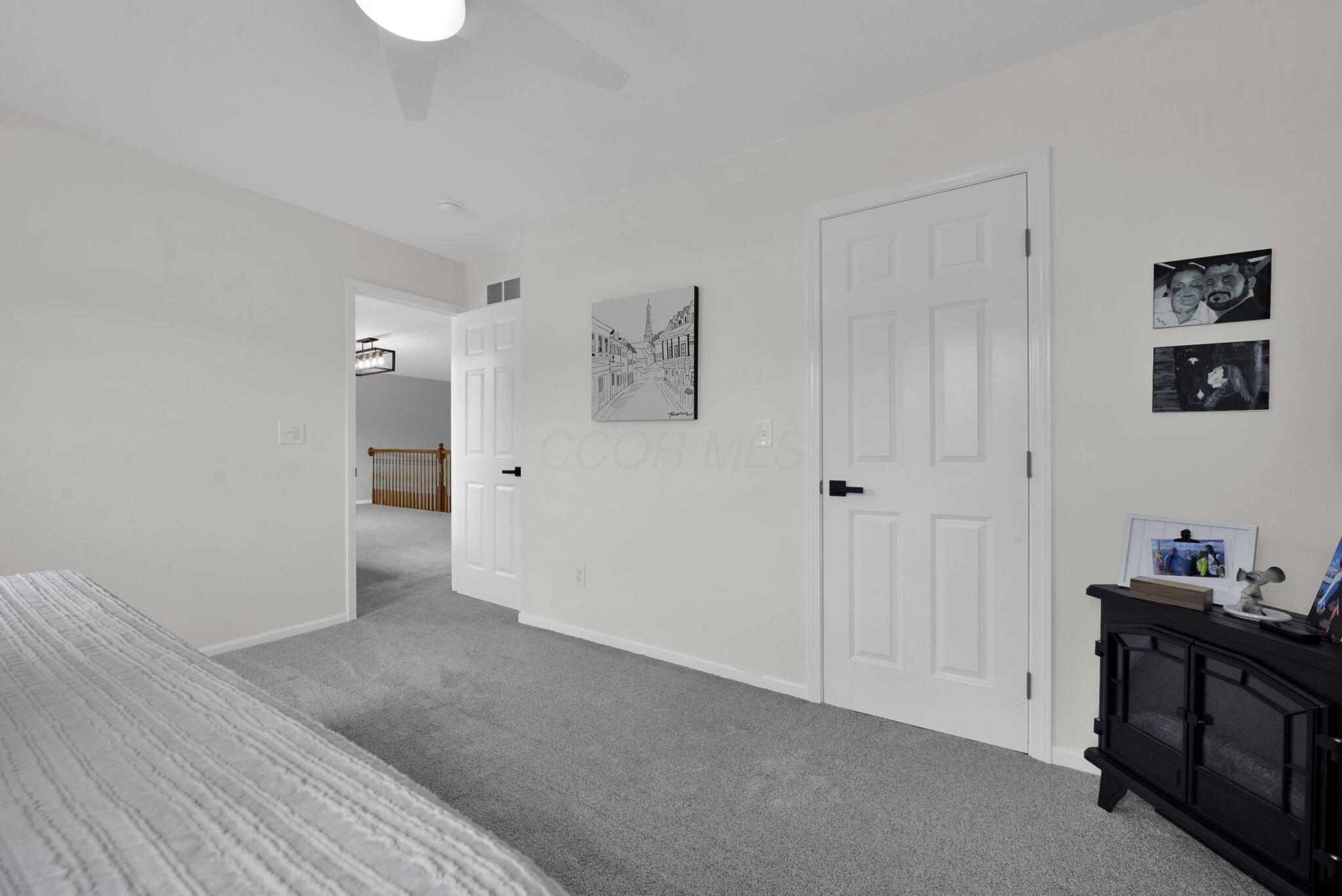 300 Waters Edge Drive Property Photo 28