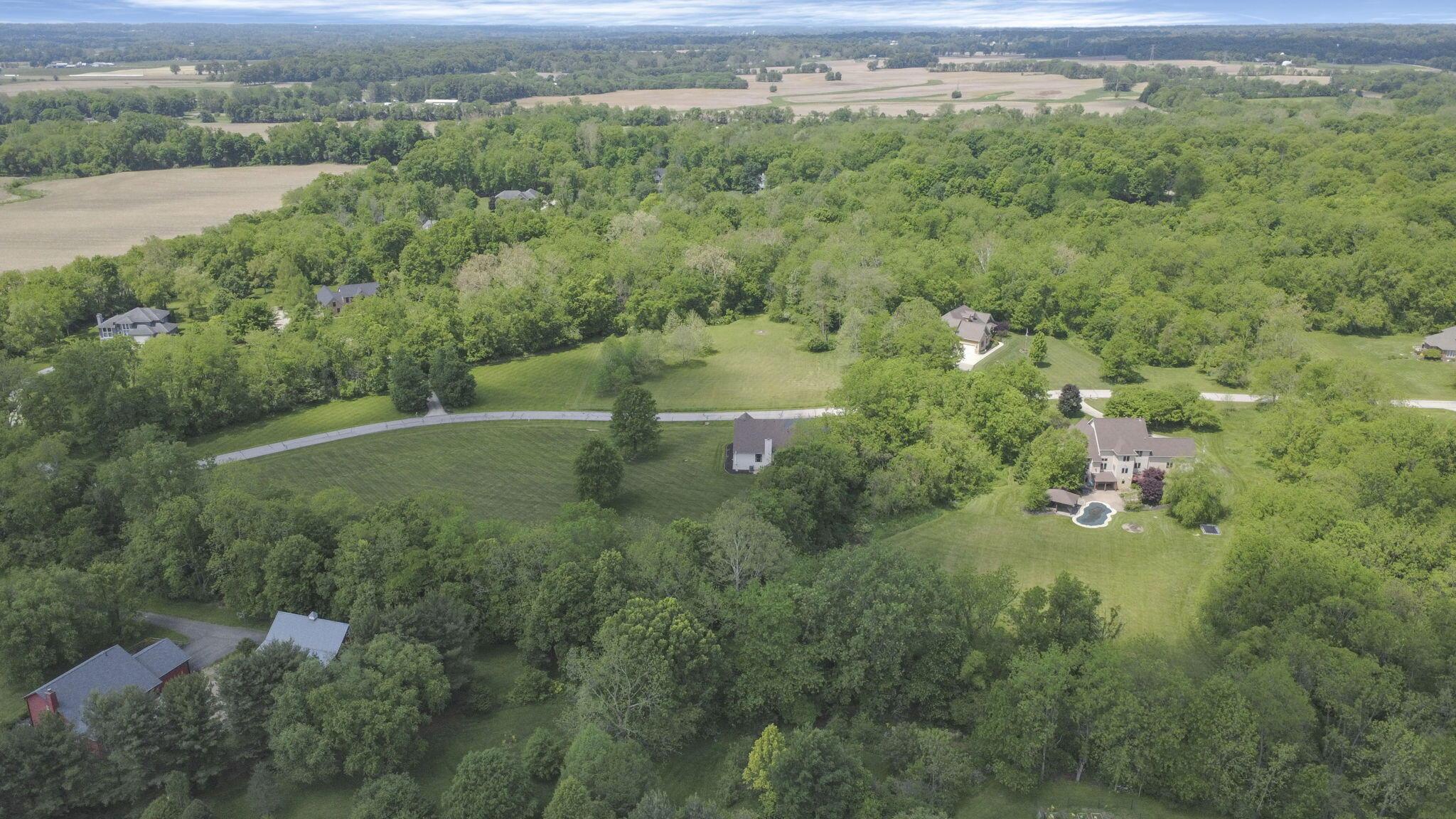 300 Waters Edge Drive Property Photo 45
