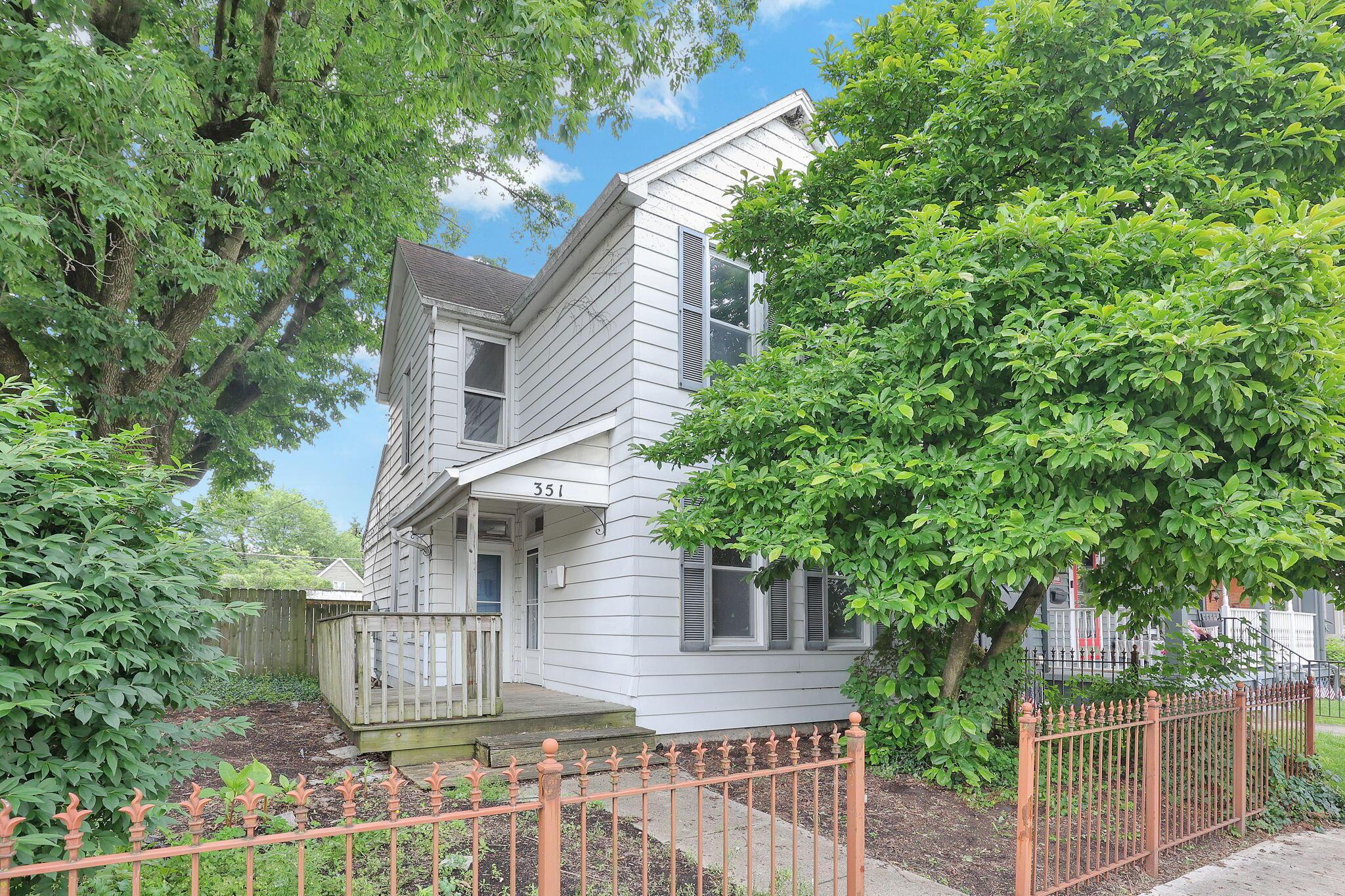 351 E Kossuth Street Property Photo 2