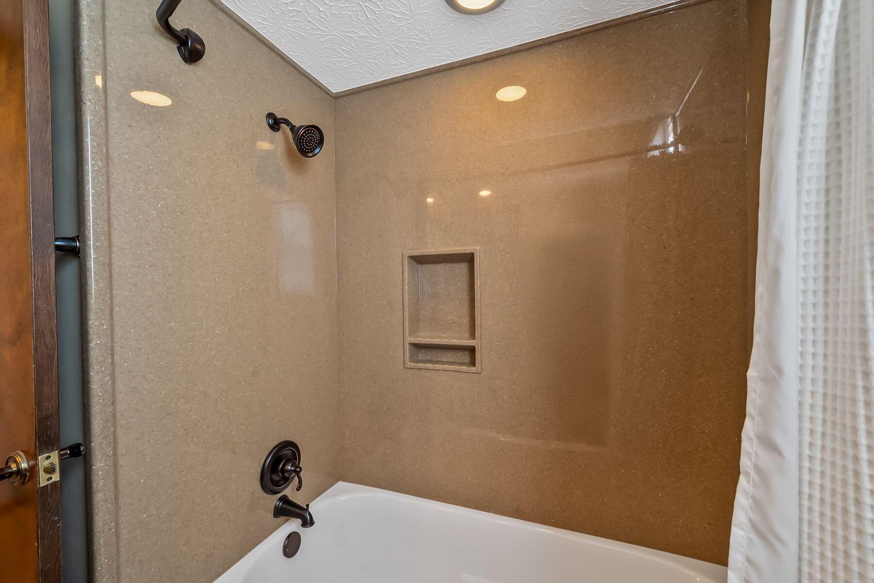 649 Deer Run Drive Property Photo 38