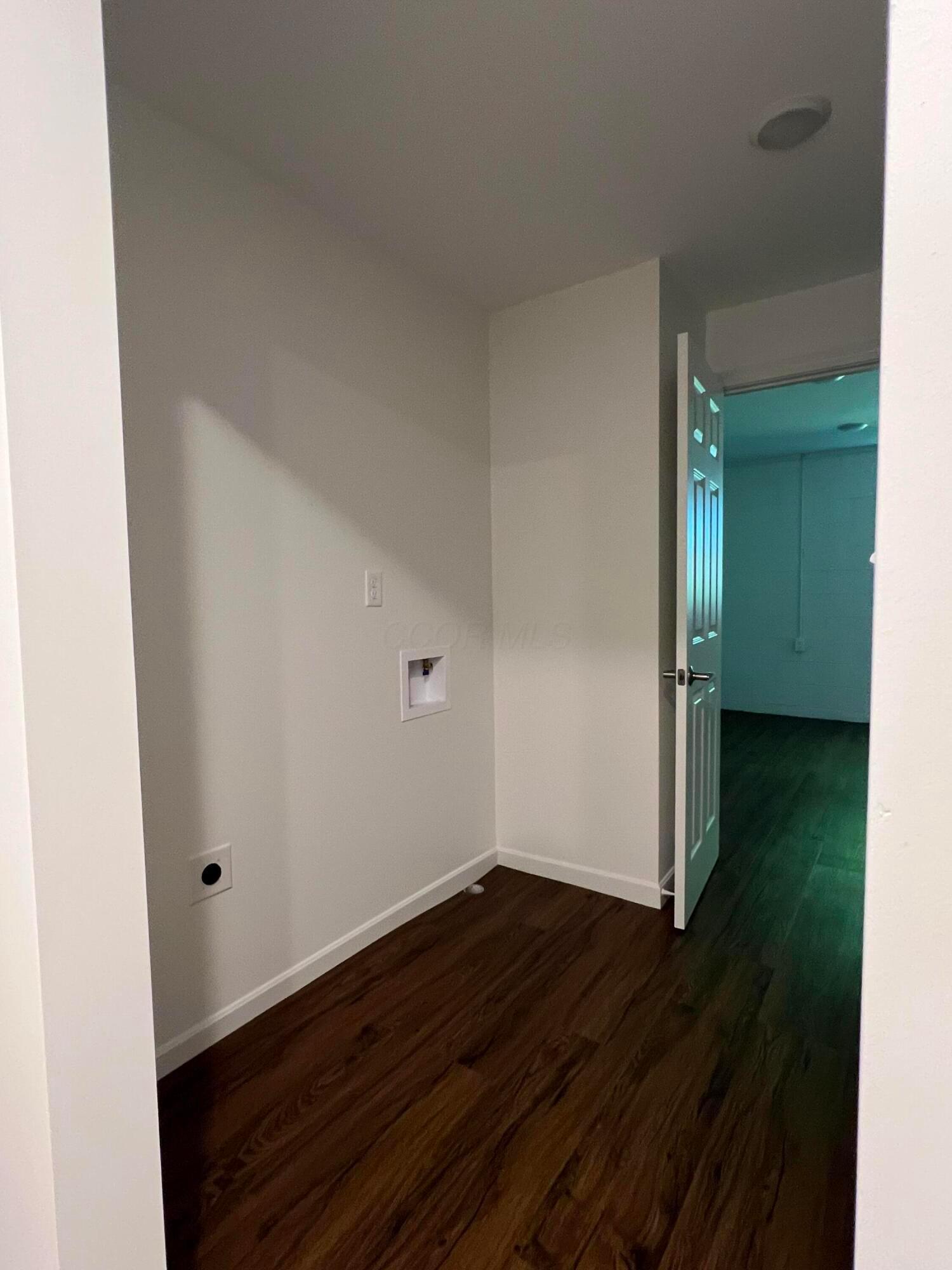 11517 Kenyon Road Property Photo 17