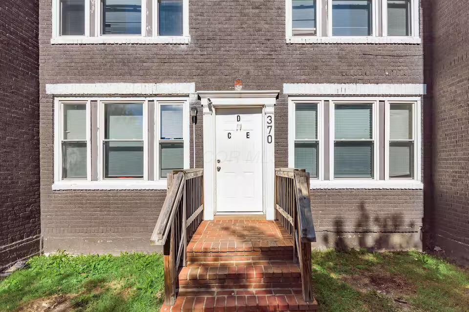 370 Forest Street Property Photo 71