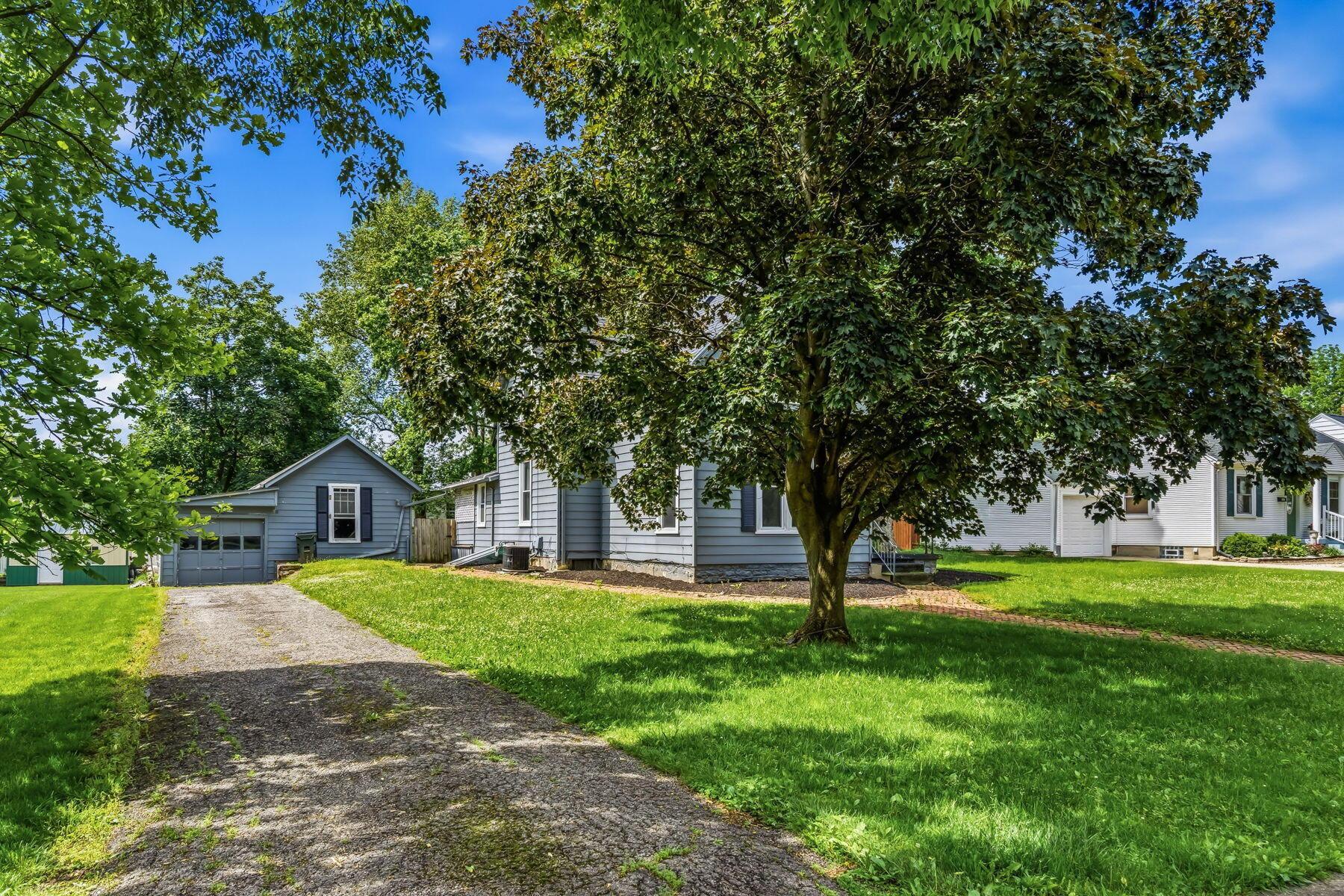 437 Boyce Street Property Photo 3