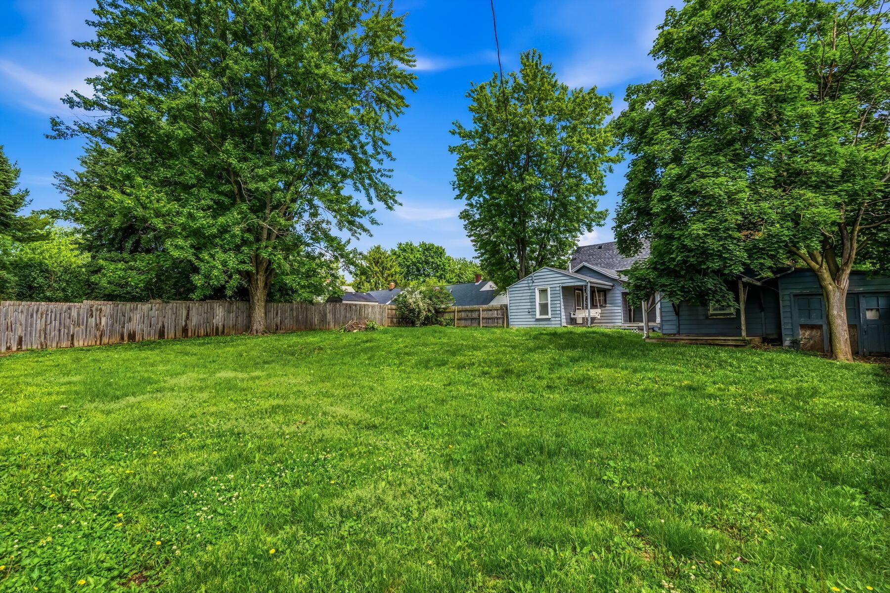 437 Boyce Street Property Photo 28