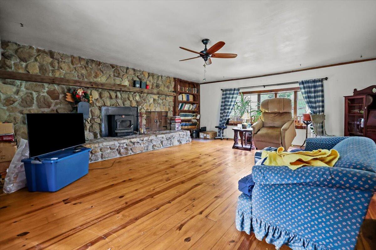 17114 Mcdonald Road Property Photo 16