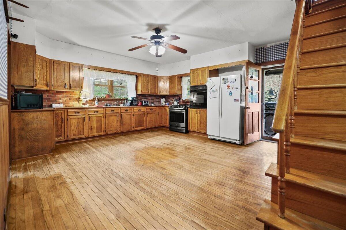 17114 Mcdonald Road Property Photo 17