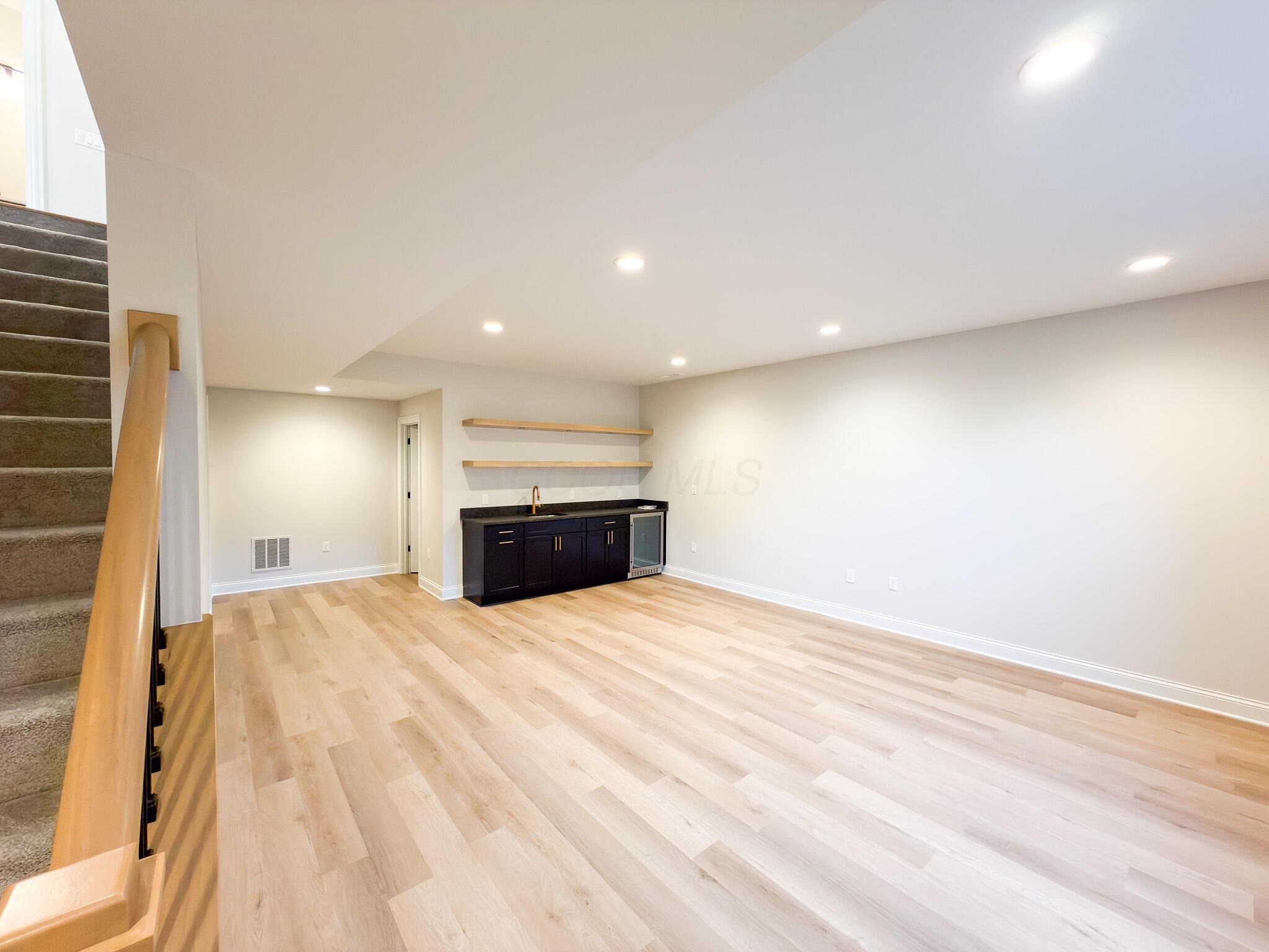 150 Barrington Place Property Photo 3
