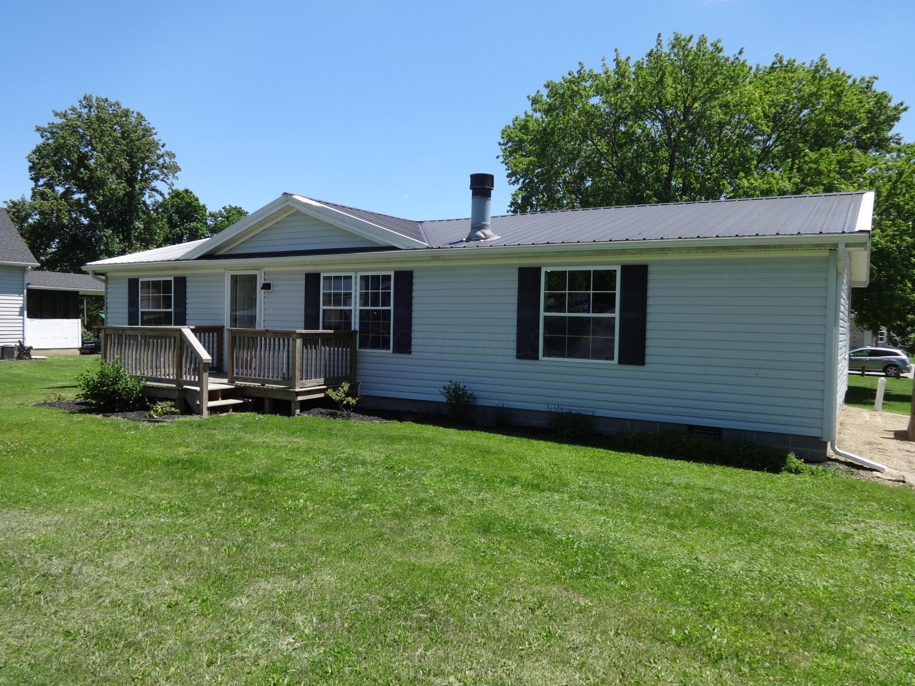 6432 State Route 656 Property Photo 2