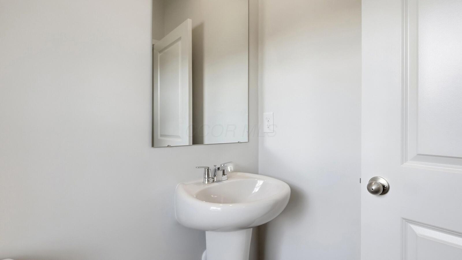 435 Jaret Way Property Photo 18