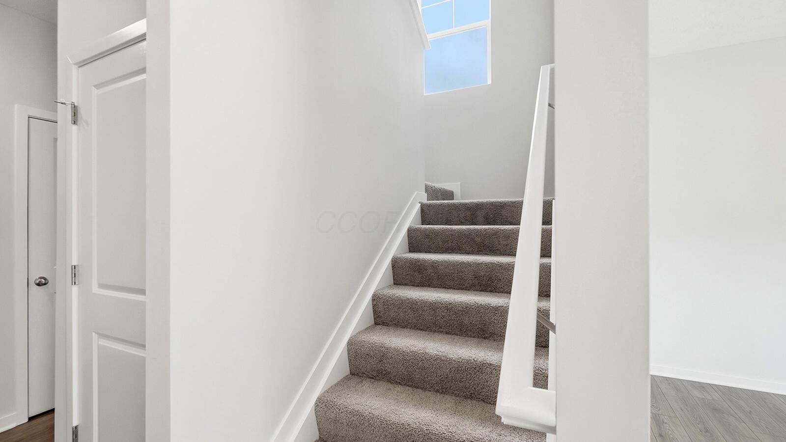 435 Jaret Way Property Photo 19